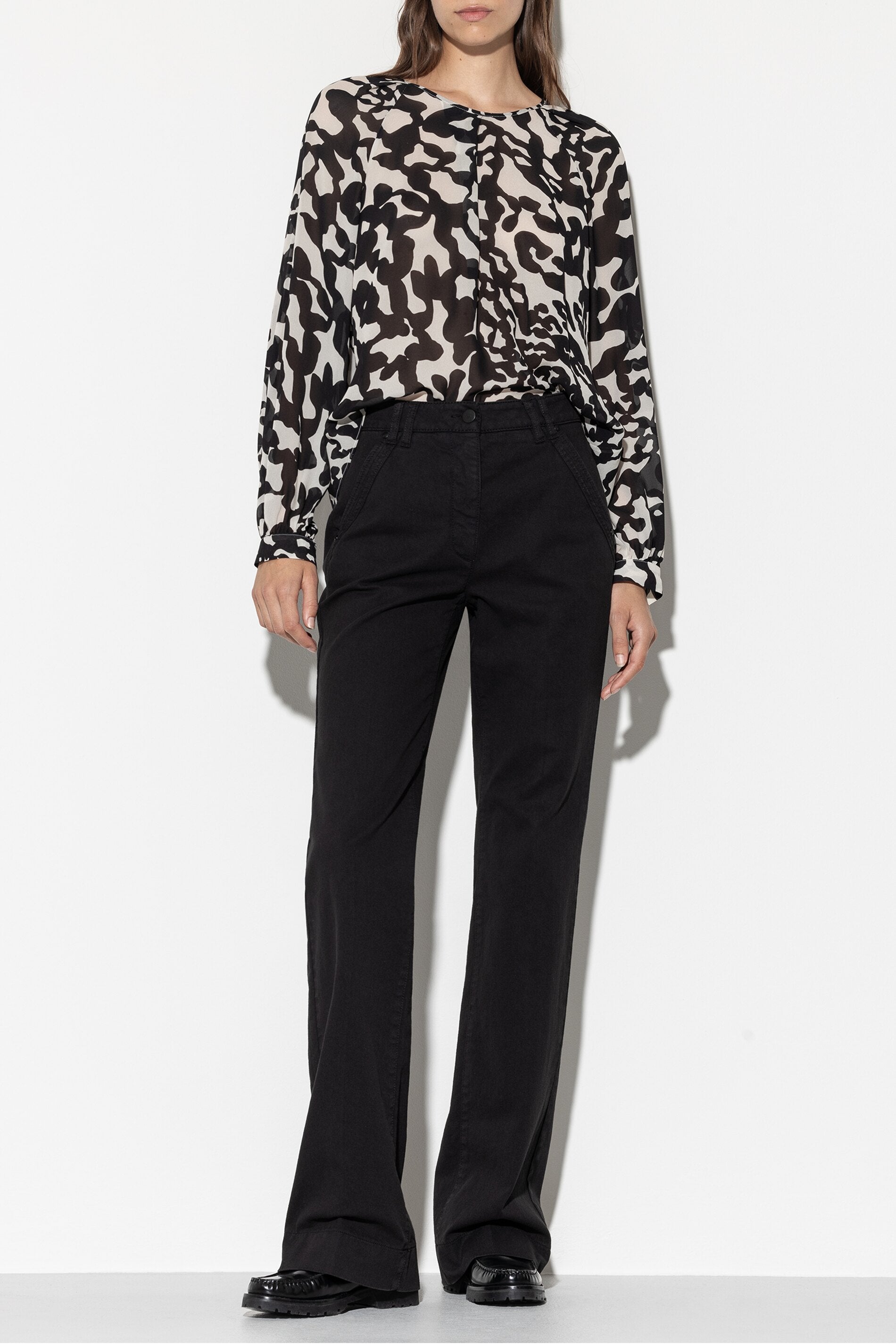 Tunikabluse mit Animal-Print - multi - Standard | Model Front