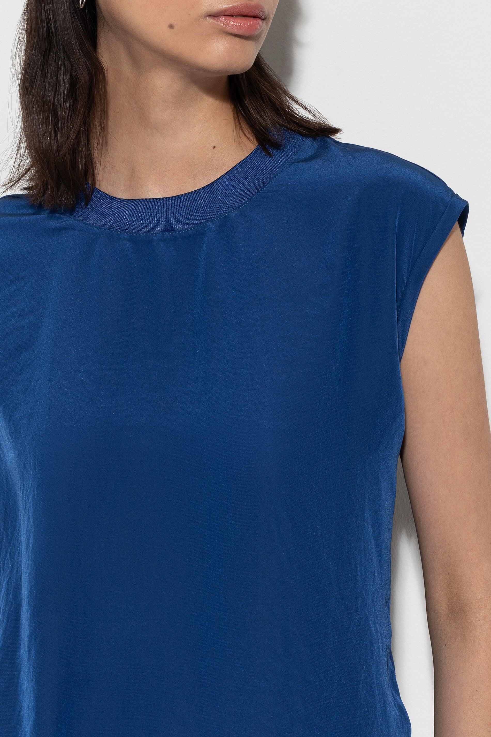 Basic-Top mit Rippdetail - deep blue - Standard | Model Detail