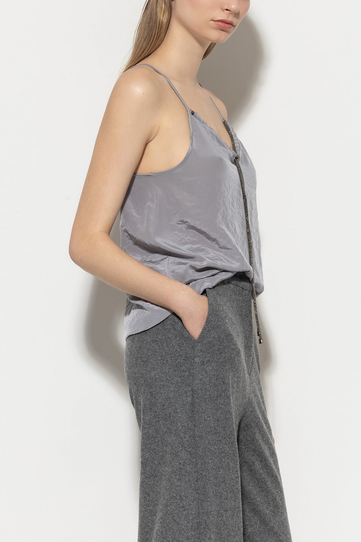 Spaghetti-Top mit Strasskordel - silver grey - Standard | Model Seite