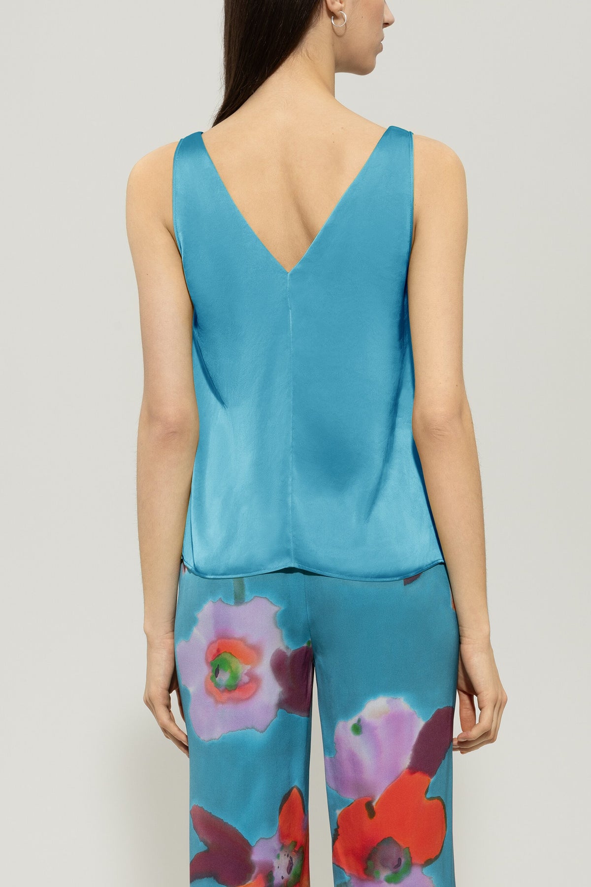V-Neck-Trägertop - turquoise - Standard | Model Rück