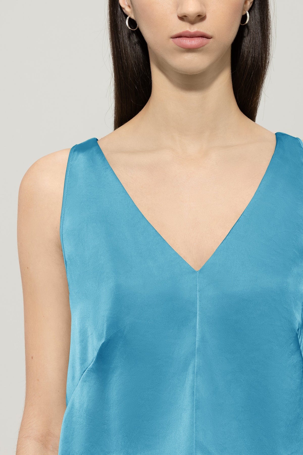 V-Neck-Trägertop - turquoise - Standard | Model Detail
