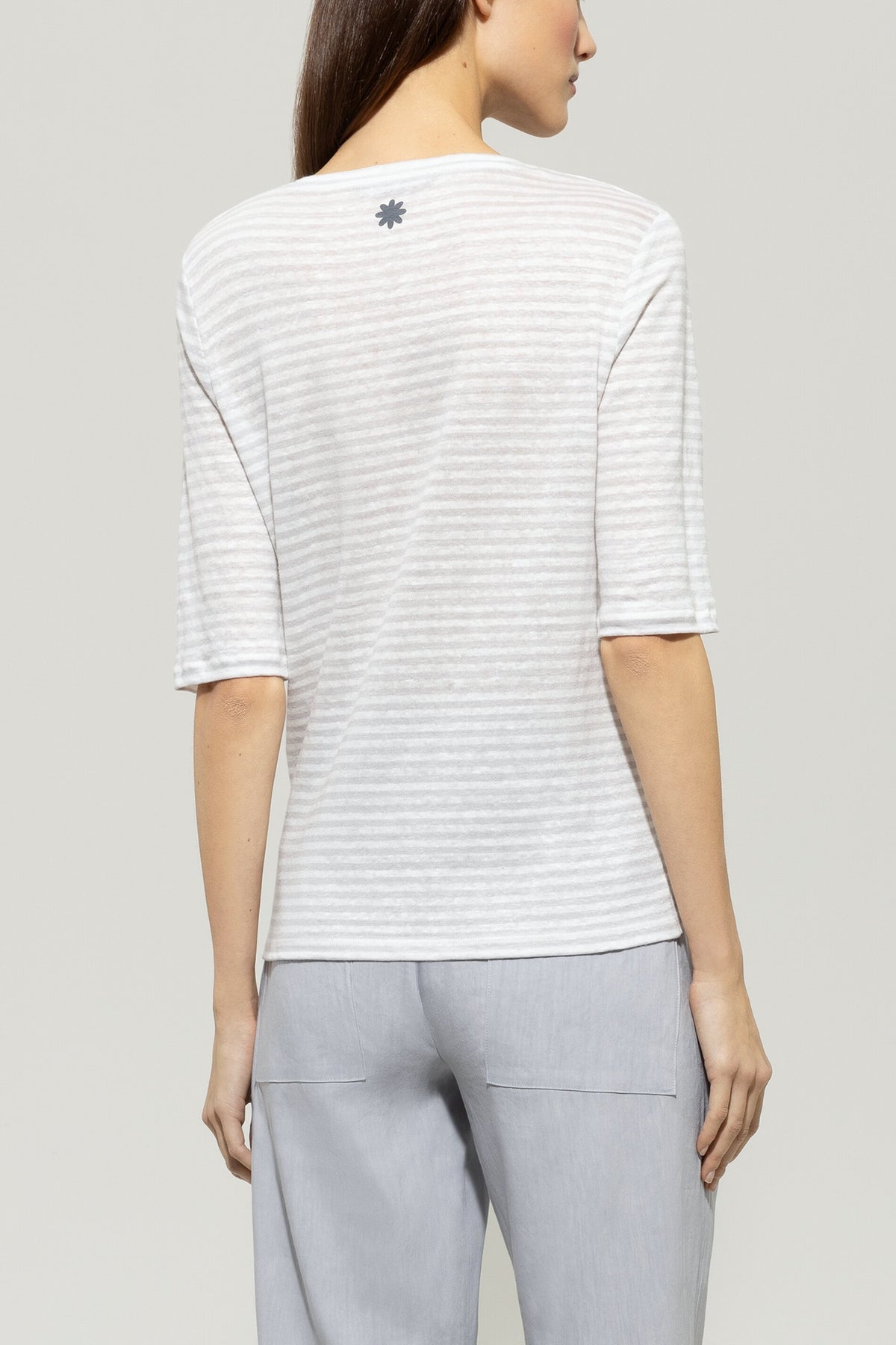Leinen-Ringel-Shirt - silver grey - Standard | Model Rück