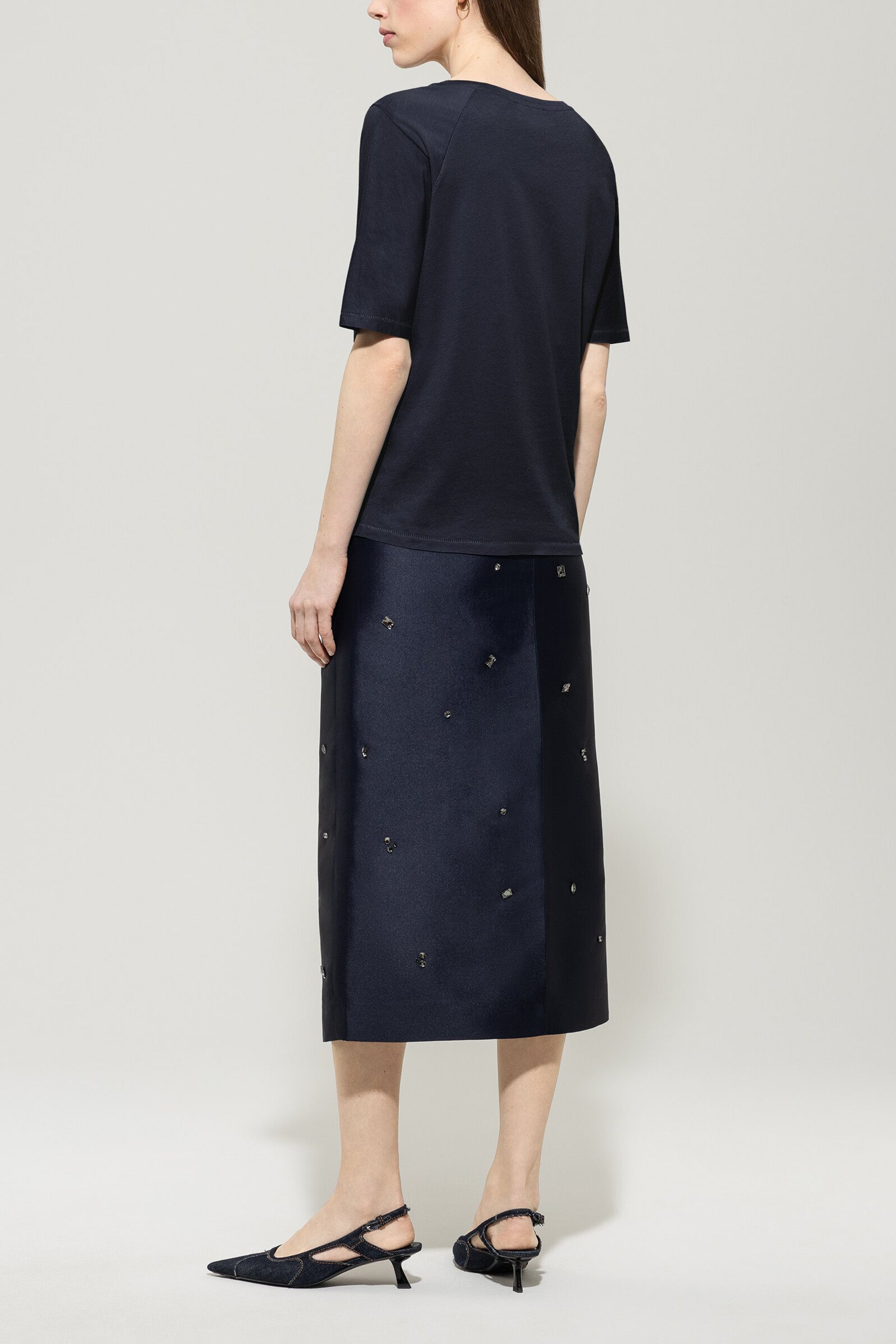 T-Shirt aus Baumwoll-Mix - dark blue - Standard | Model Rück