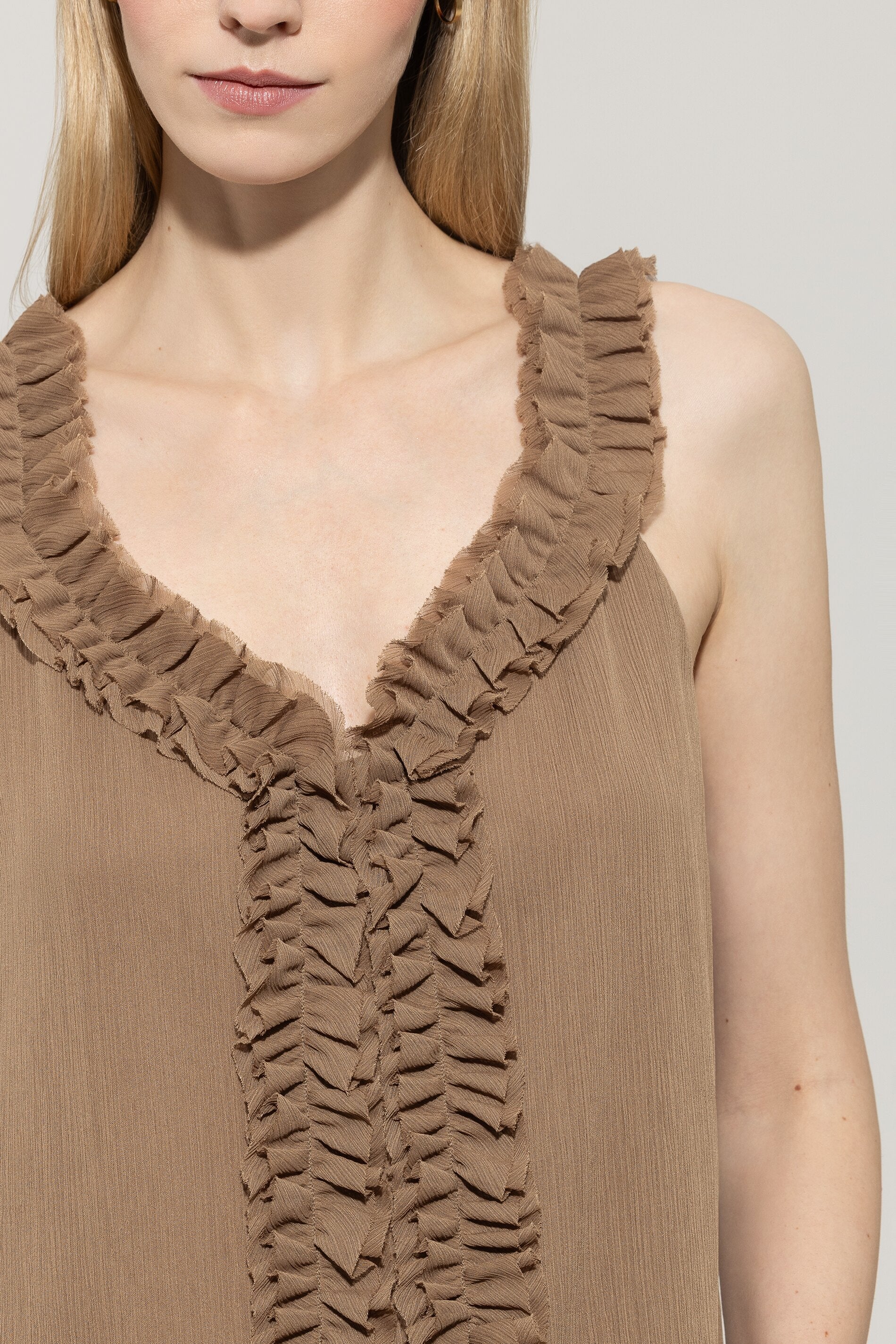 Rüschen-Camisole-Top - hanf - Standard | Model Detail