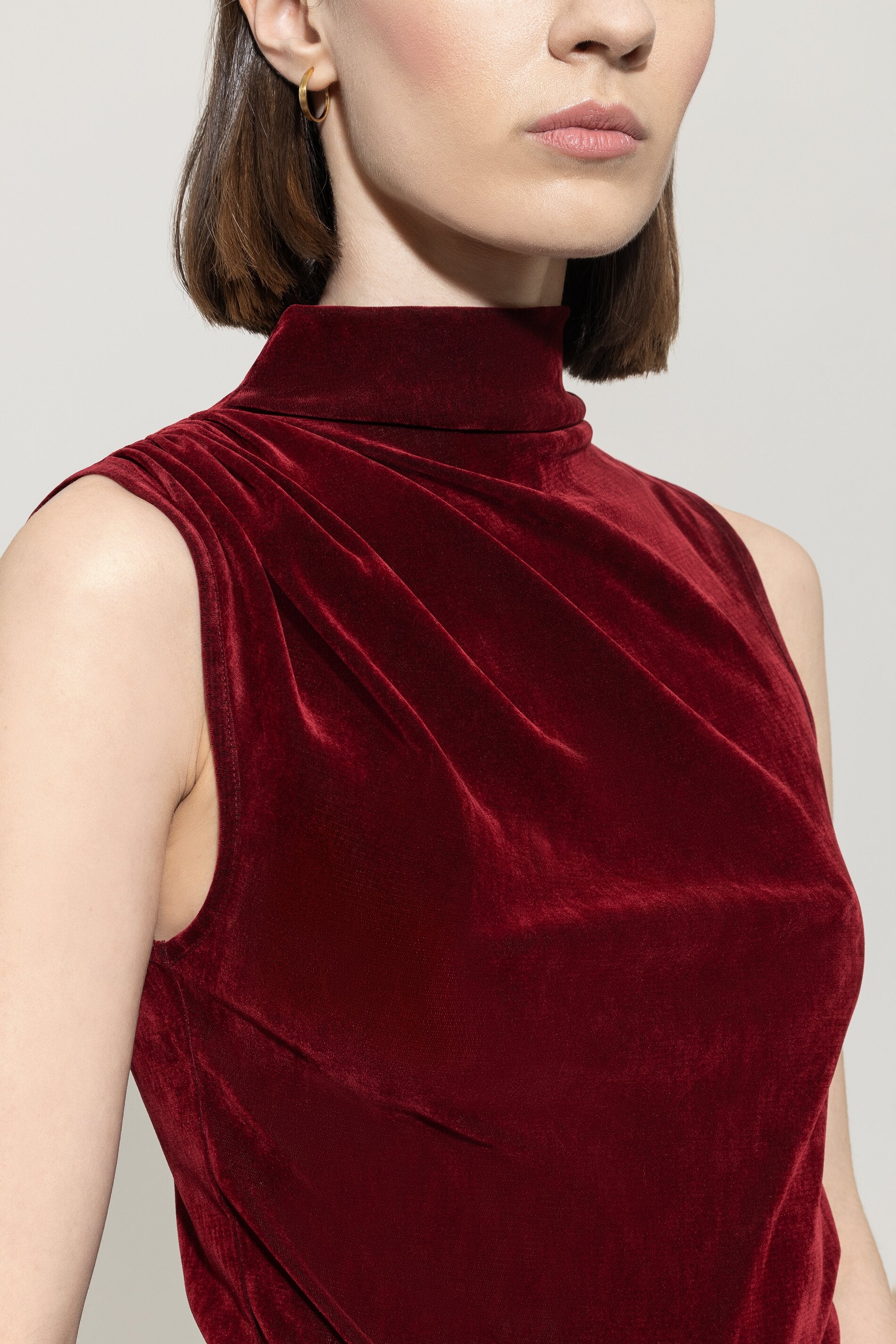 Turtleneck-Samt-Top - berry red - Standard | Model Detail