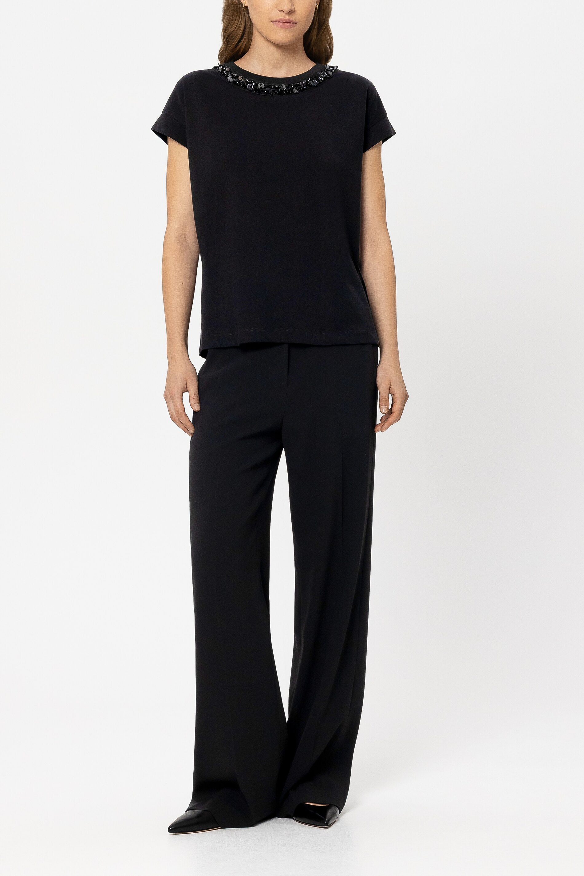 T-Shirt mit Schmucksteinen - black - Standard | Model Front