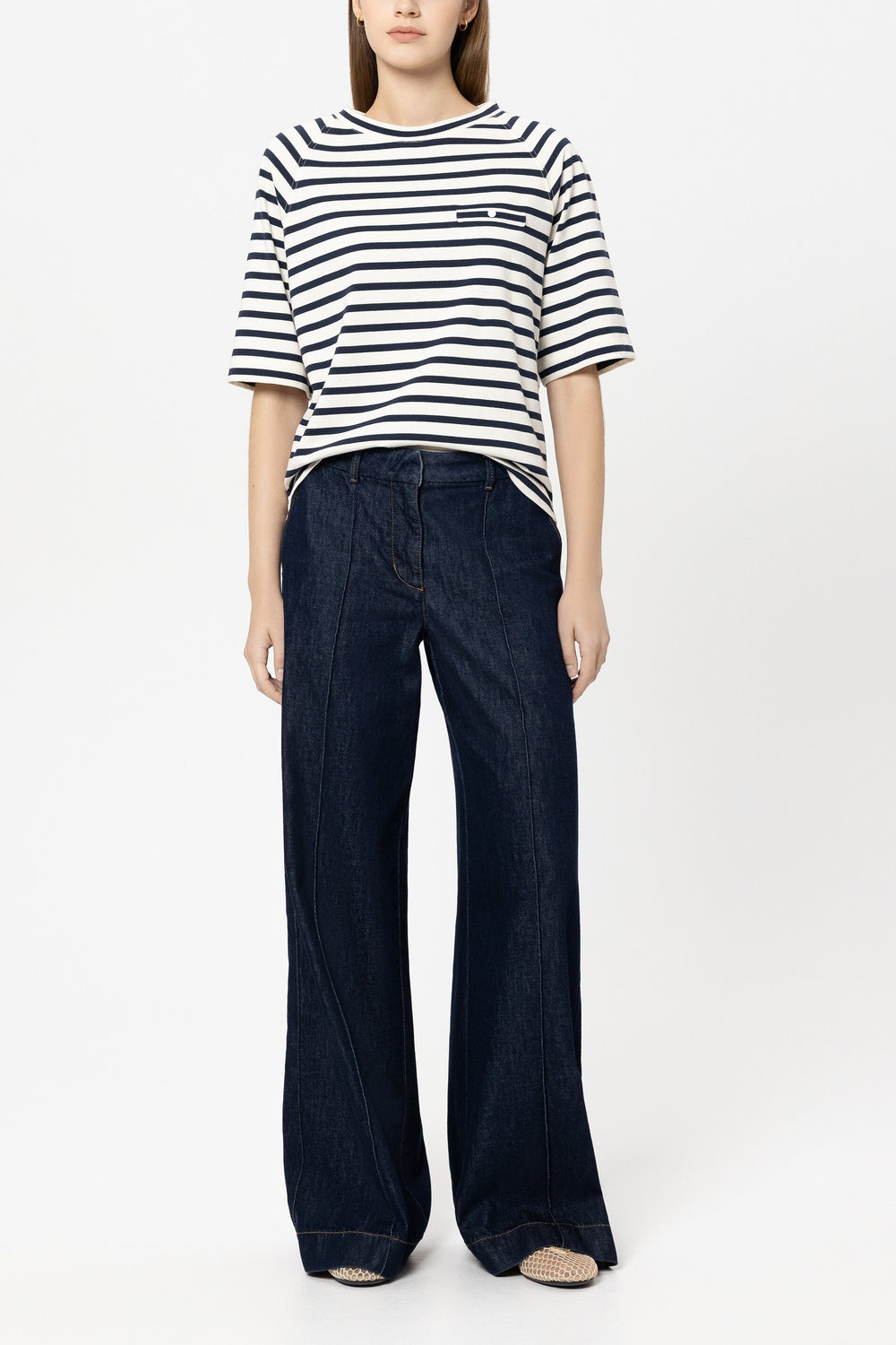 T-shirt milleraies avec détail de boutons - bleu marine / crème - Standard