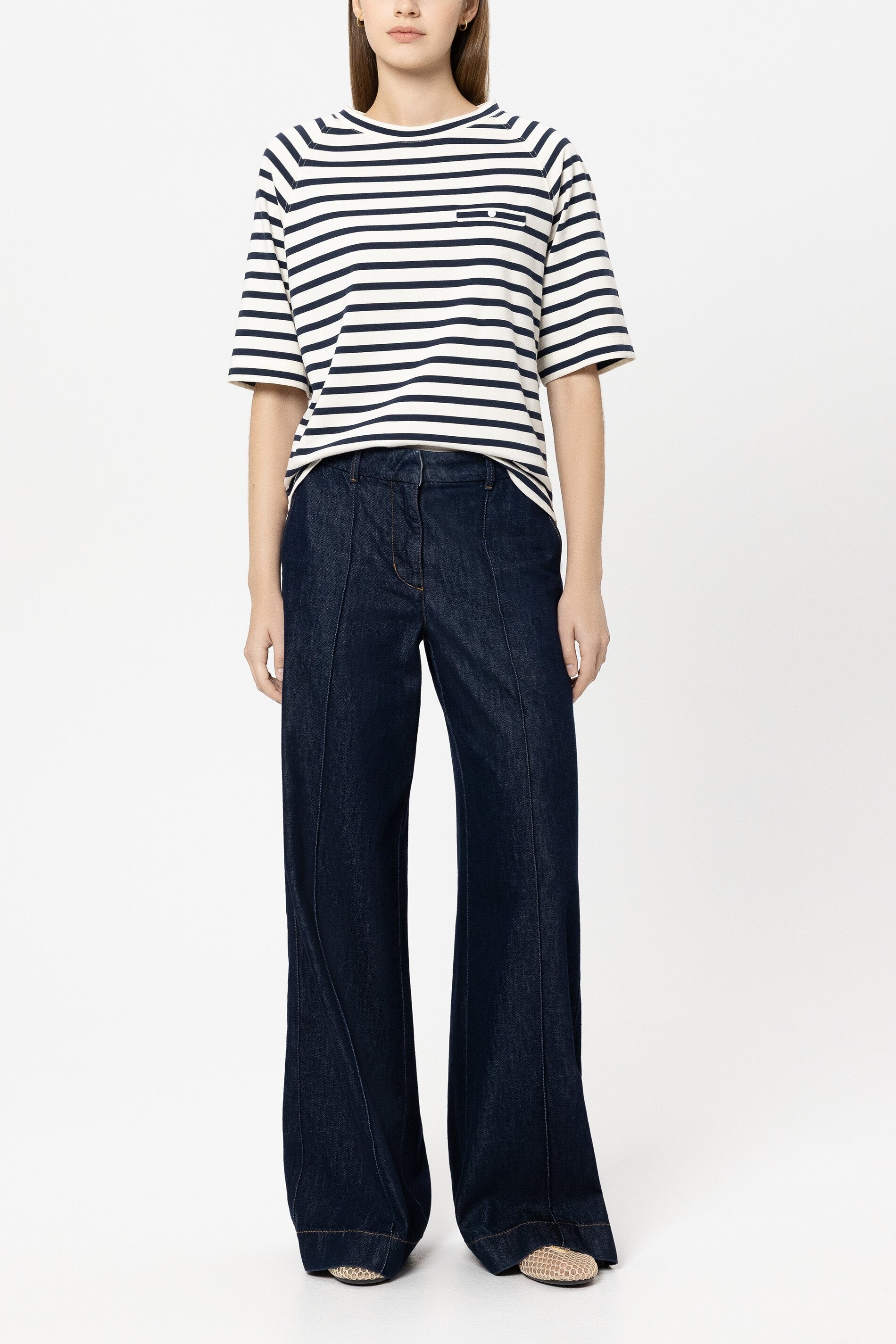 Ringel-Shirt mit Knopf-Detail - navy blue / cream - Standard | Model Front