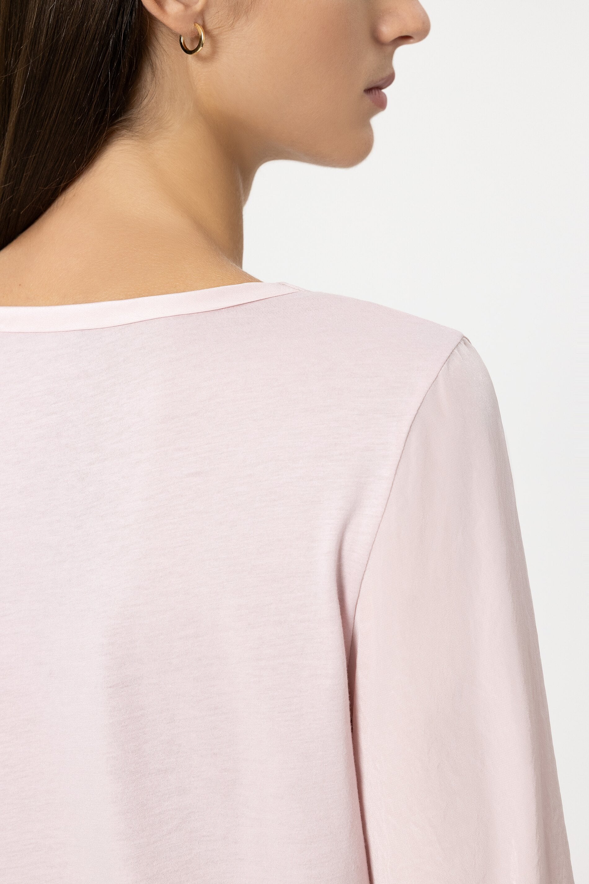 Langarm-Shirt mit Patch - creamy blush - Standard | Model Detail