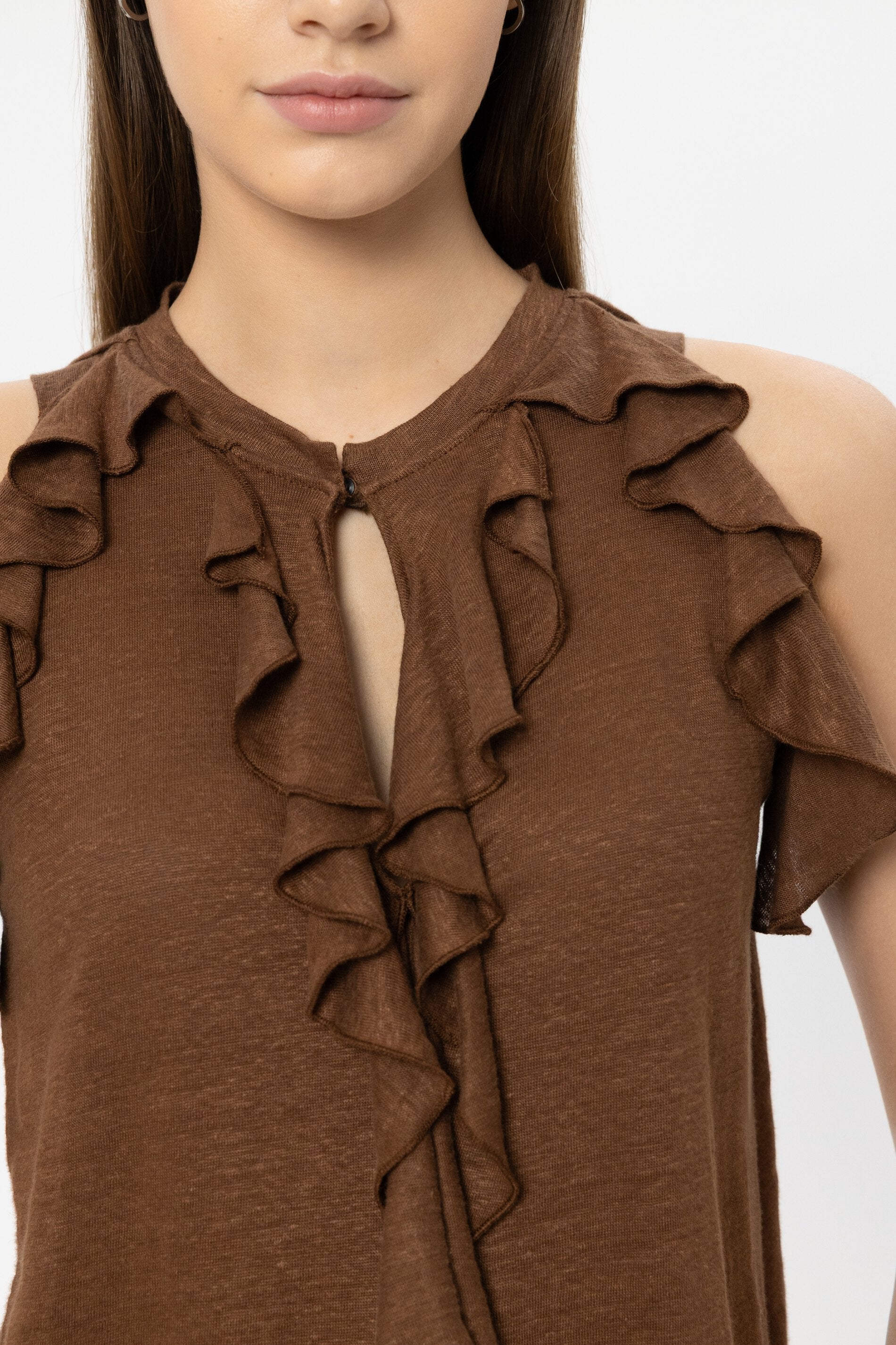 Leinen-Neckholder-Shirt - dark terracotta - Standard | Model Detail
