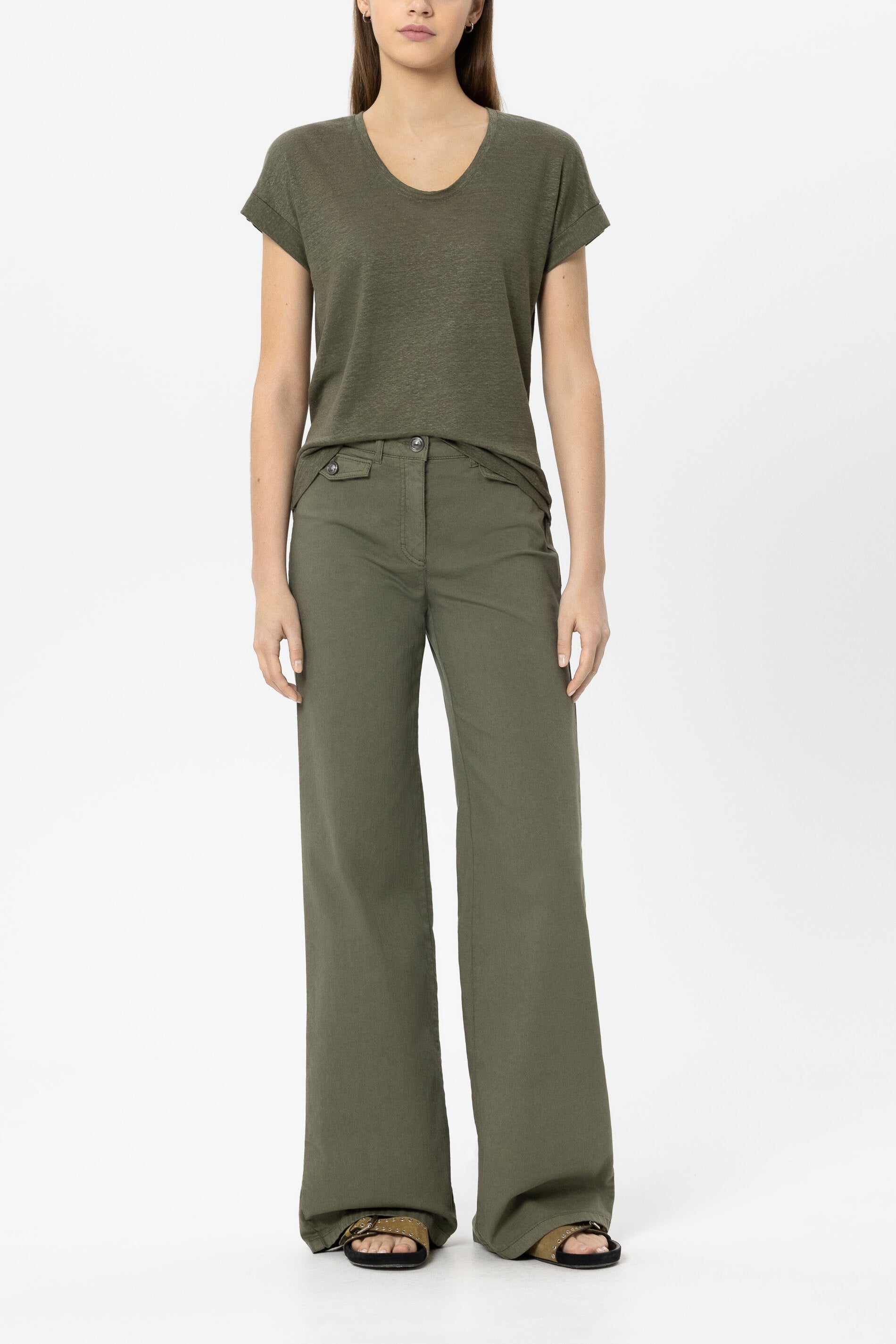 Leinen-T-Shirt - khaki - Standard | Model Front