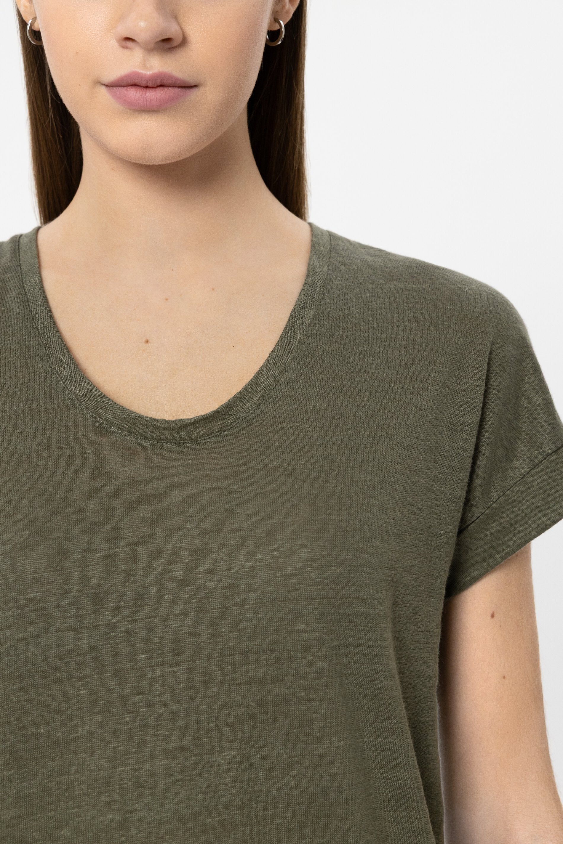 Leinen-T-Shirt - khaki - Standard | Model Detail