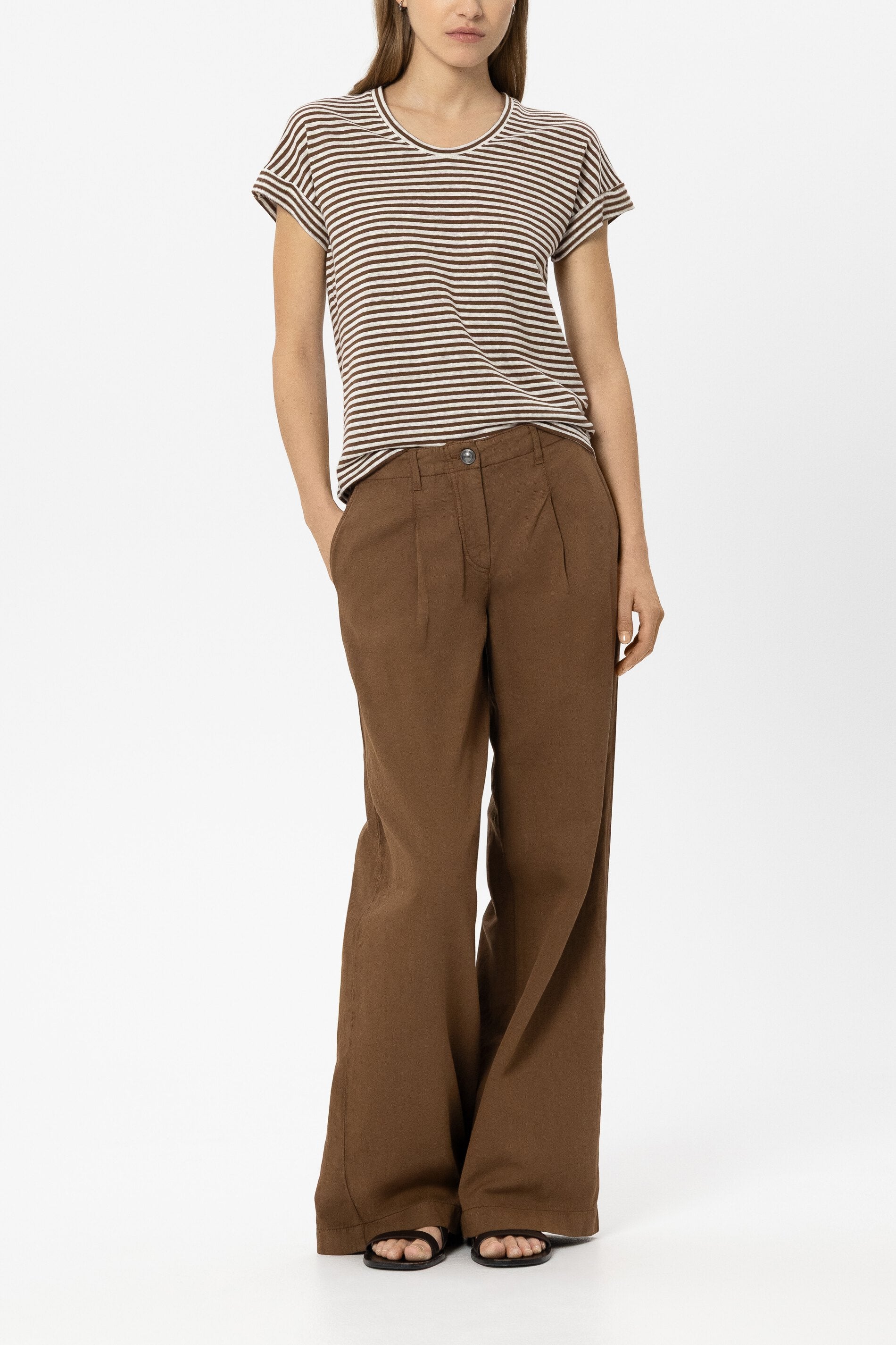 Leinen-Ringel-T-Shirt - dark / light terracotta - Standard | Model Front