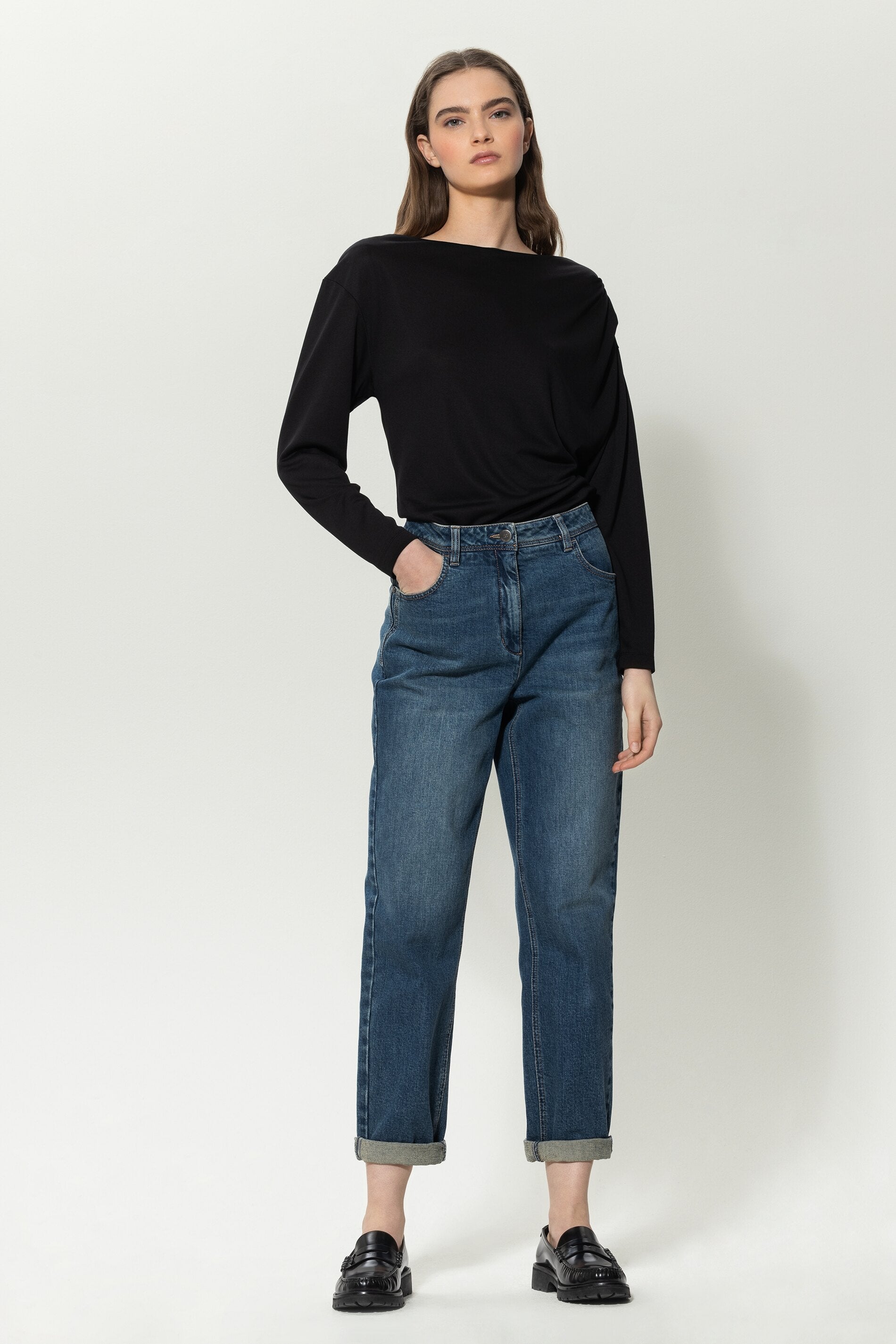 Off-Shoulder-Shirt - black - Standard | Model Front