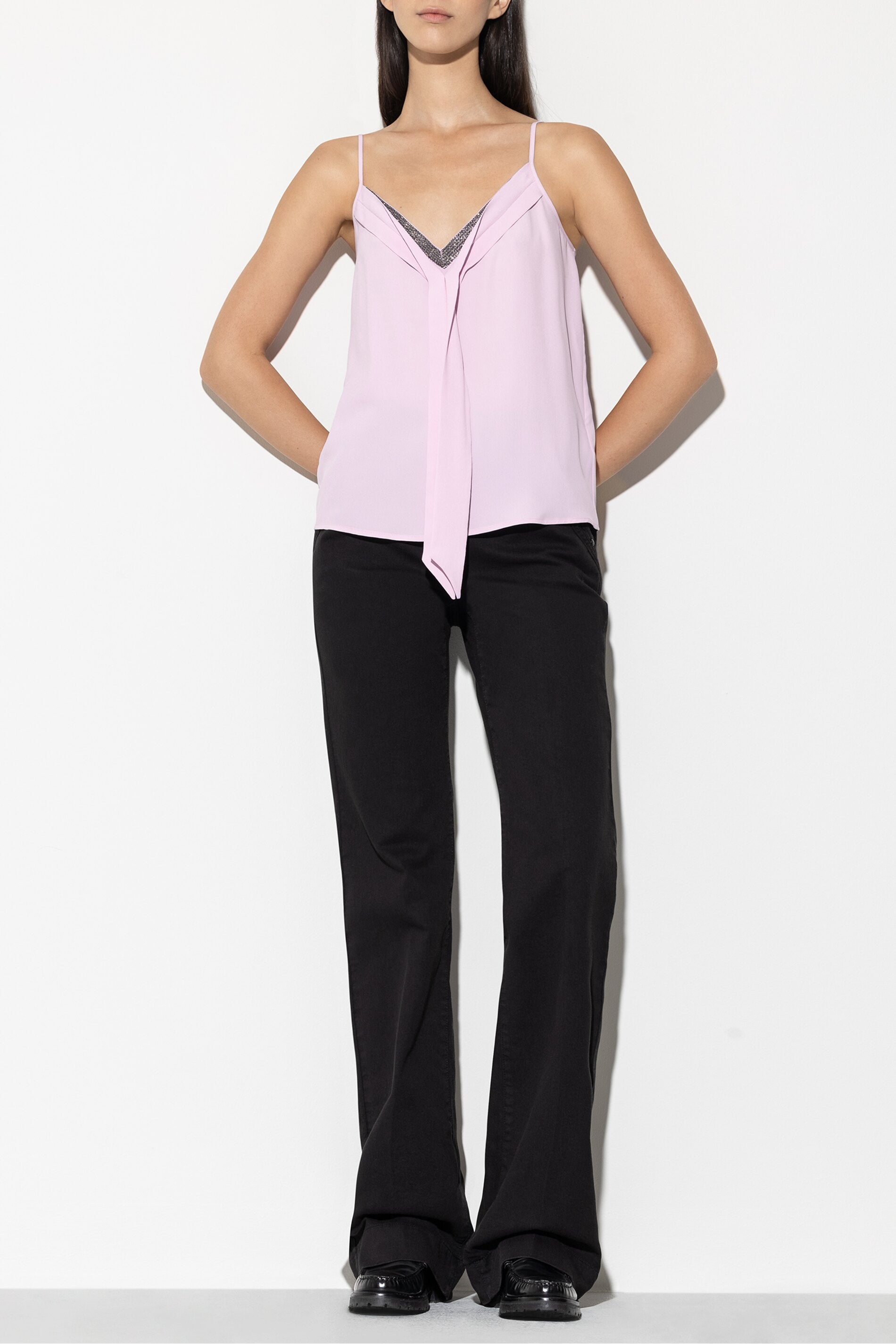 Camisole-Top aus Seiden-Mix - faded lavender - Standard | Model Front