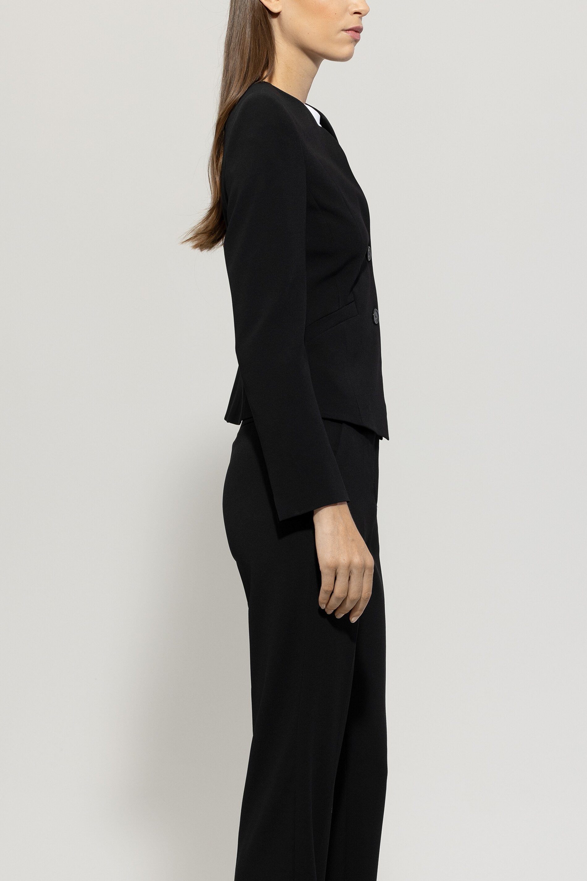 Jacket aus Techno Sablé - black - Standard | Model Seite