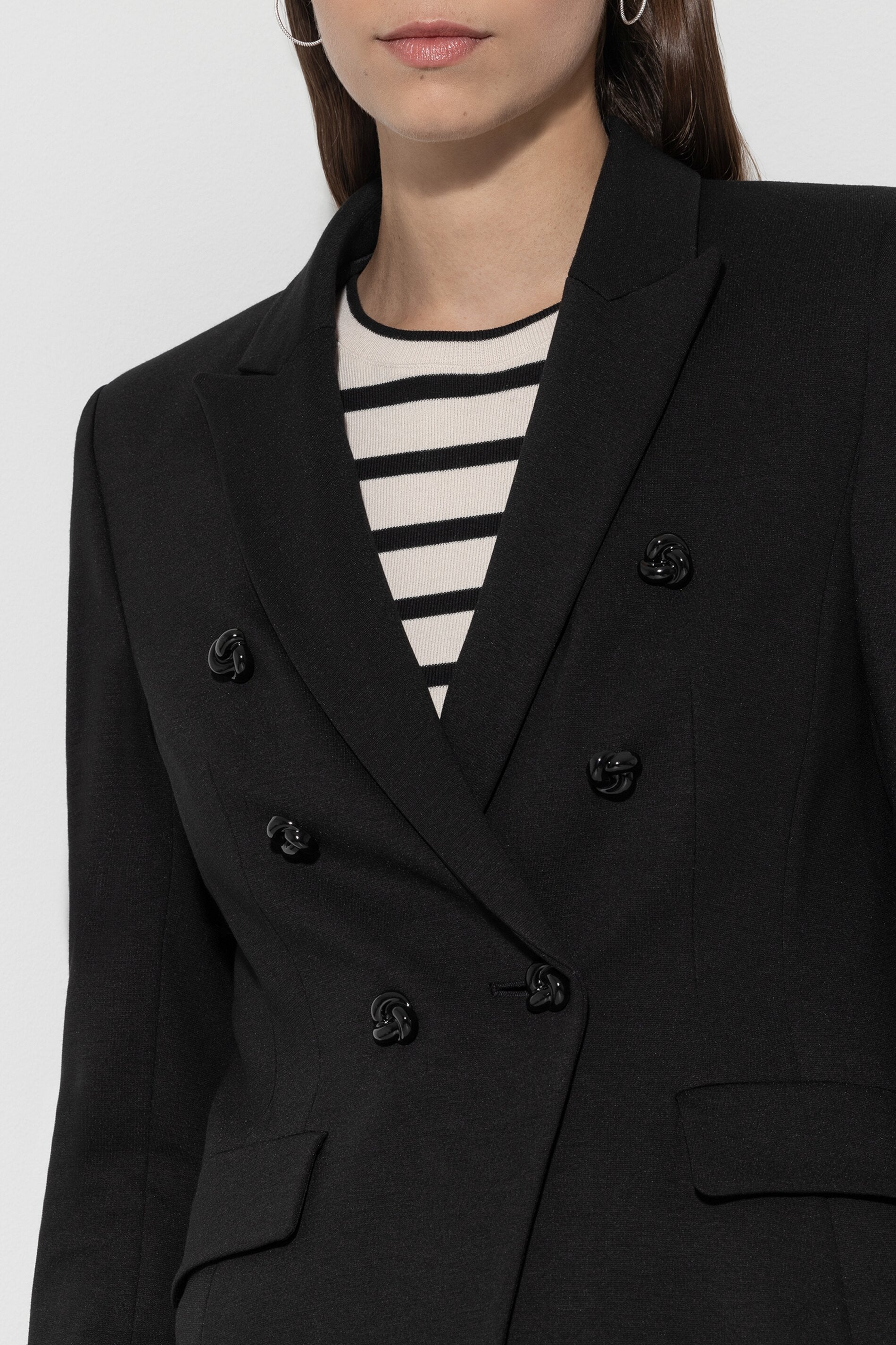 Blazer aus Punto-Milano - black - Standard | Model Detail