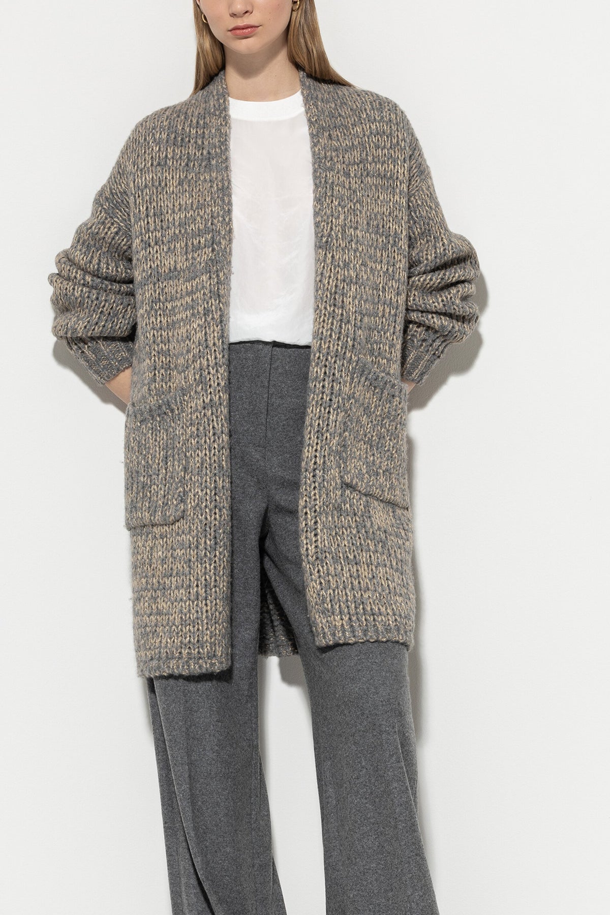 Bouclé-Longcardigan - heather grey - Standard | Model Front