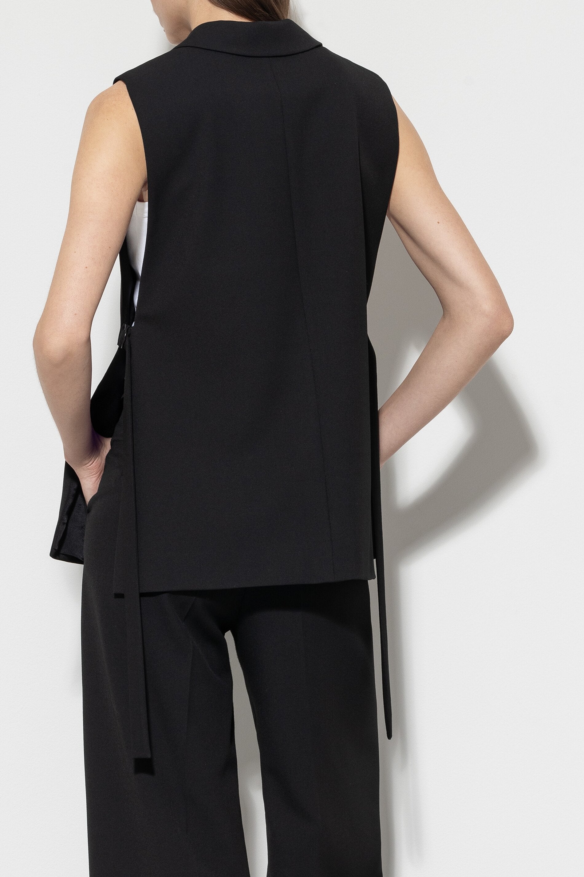 Blazerweste mit D-Ring - black - Standard | Model Rück