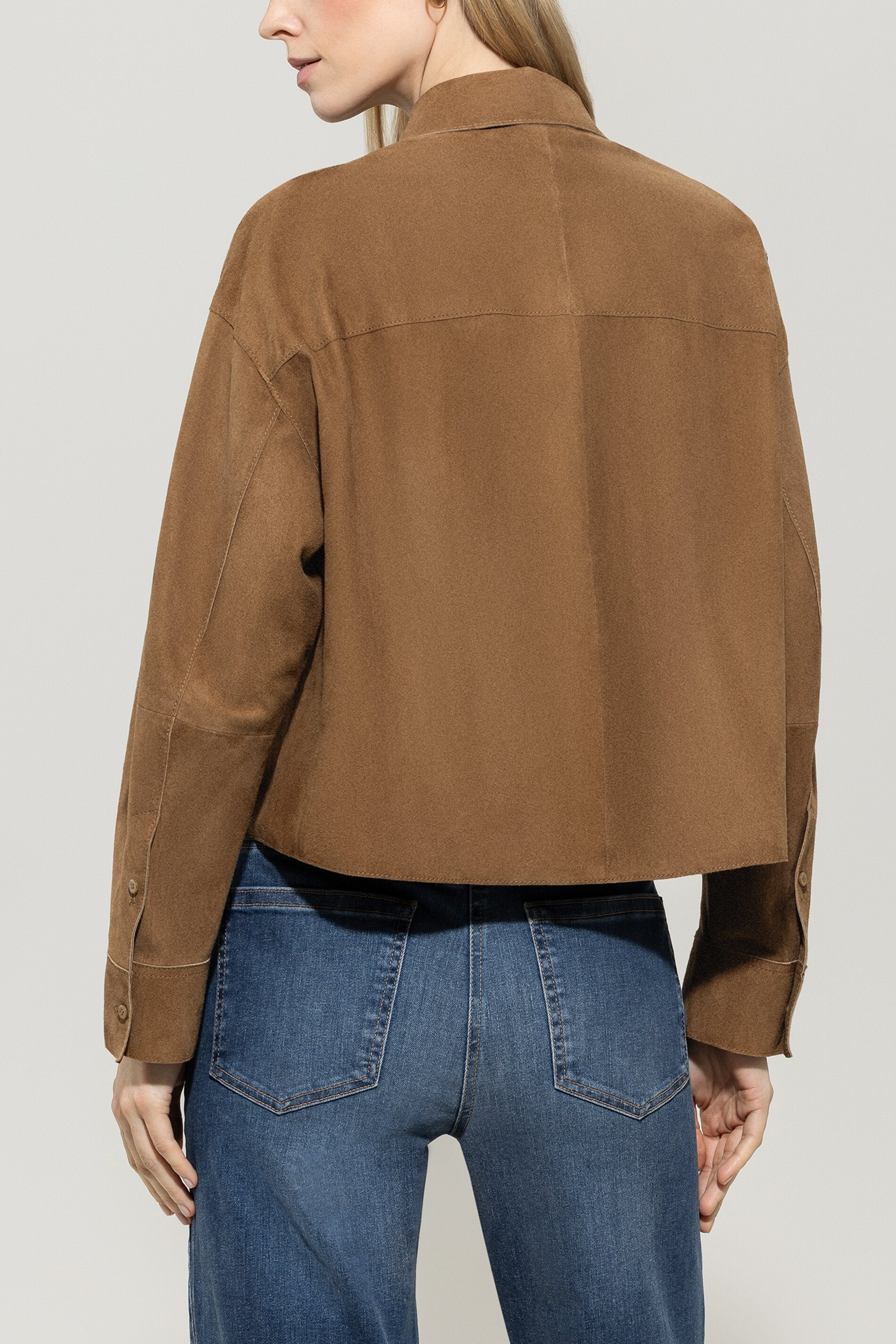 Veloursleder-Hemdjacke - hanf - Standard | Model Rück