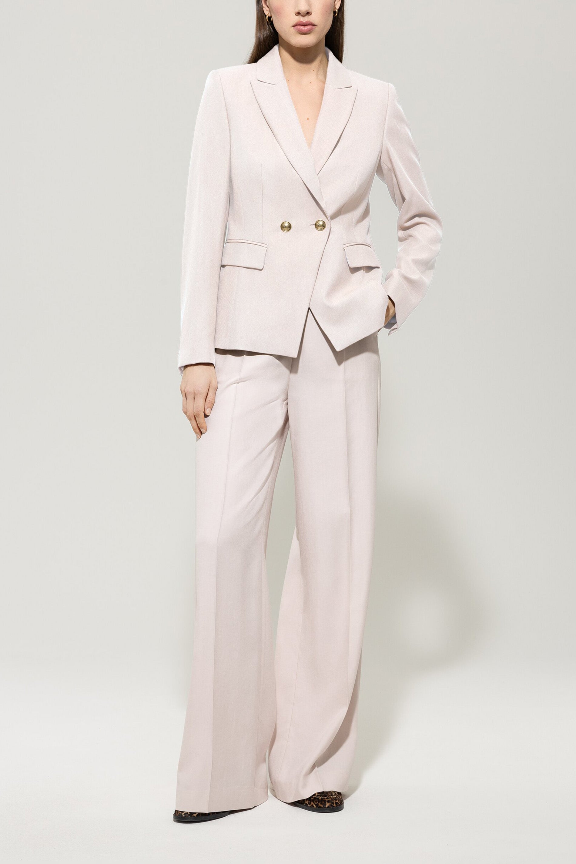 Gabardine-Blazer - creamy powder - Standard | Model Front
