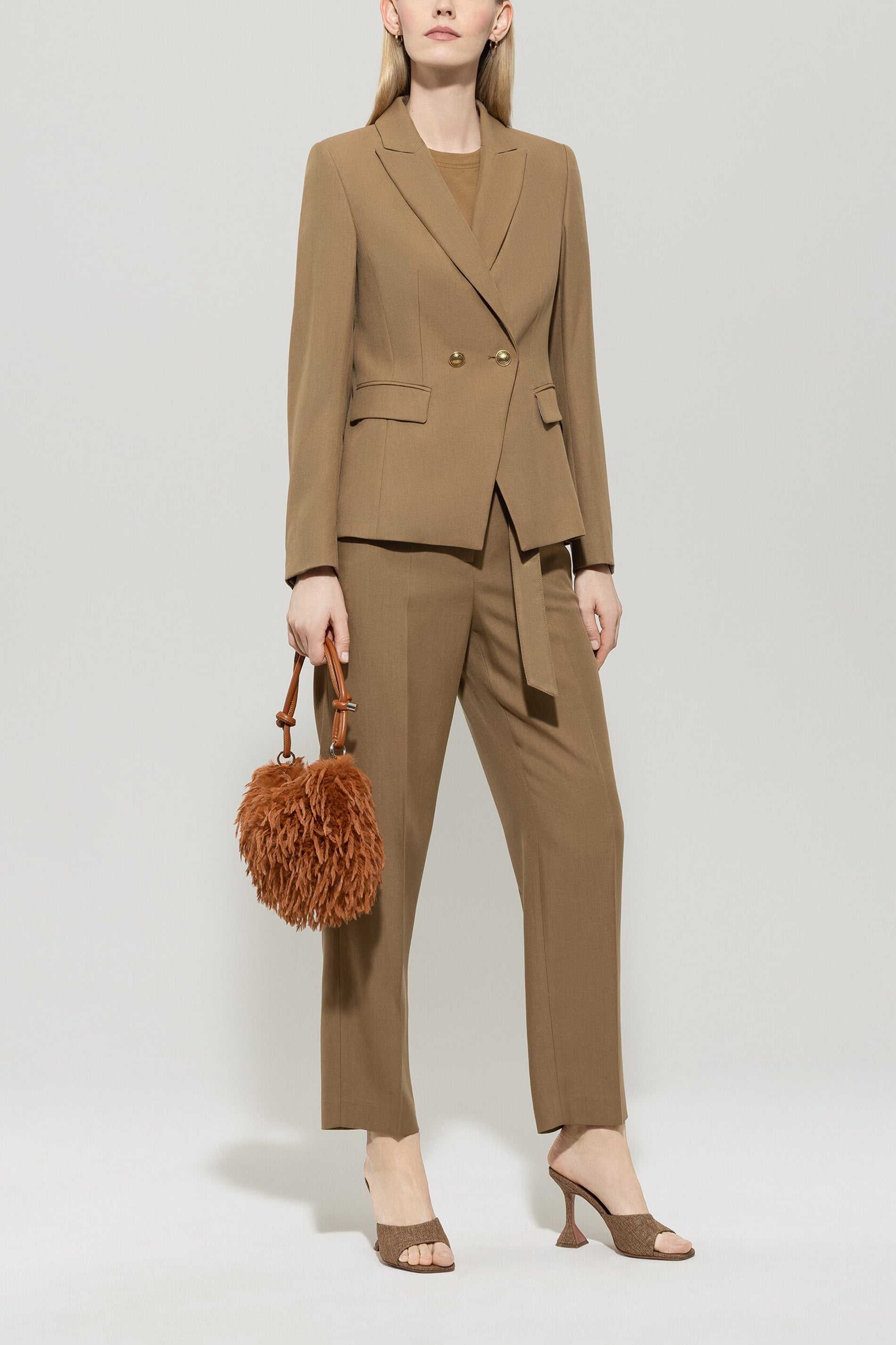 Gabardine-Blazer - hanf - Standard | Model Front