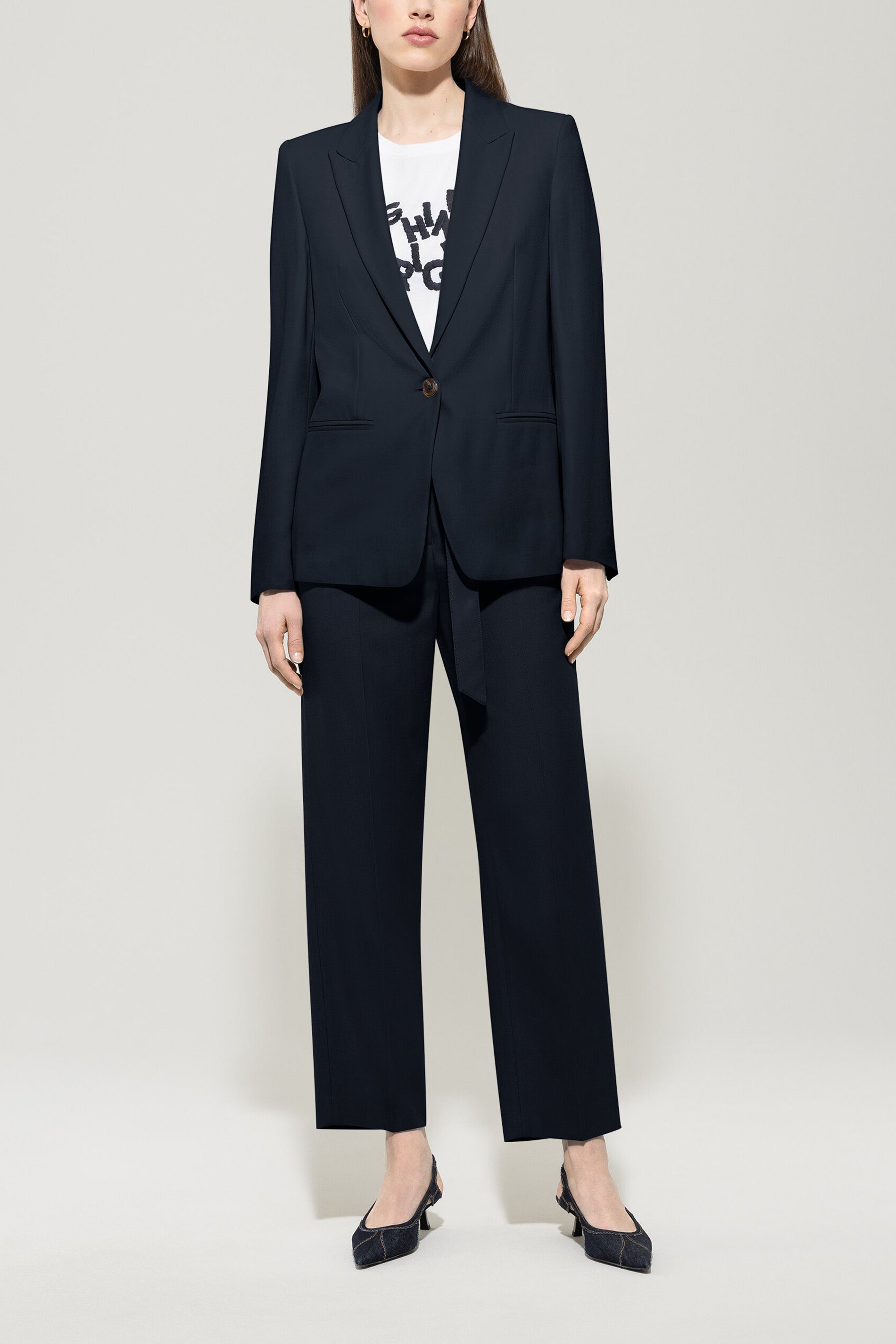 Gabardine-Ein-Knopf-Blazer - dark blue - Standard | Model Front