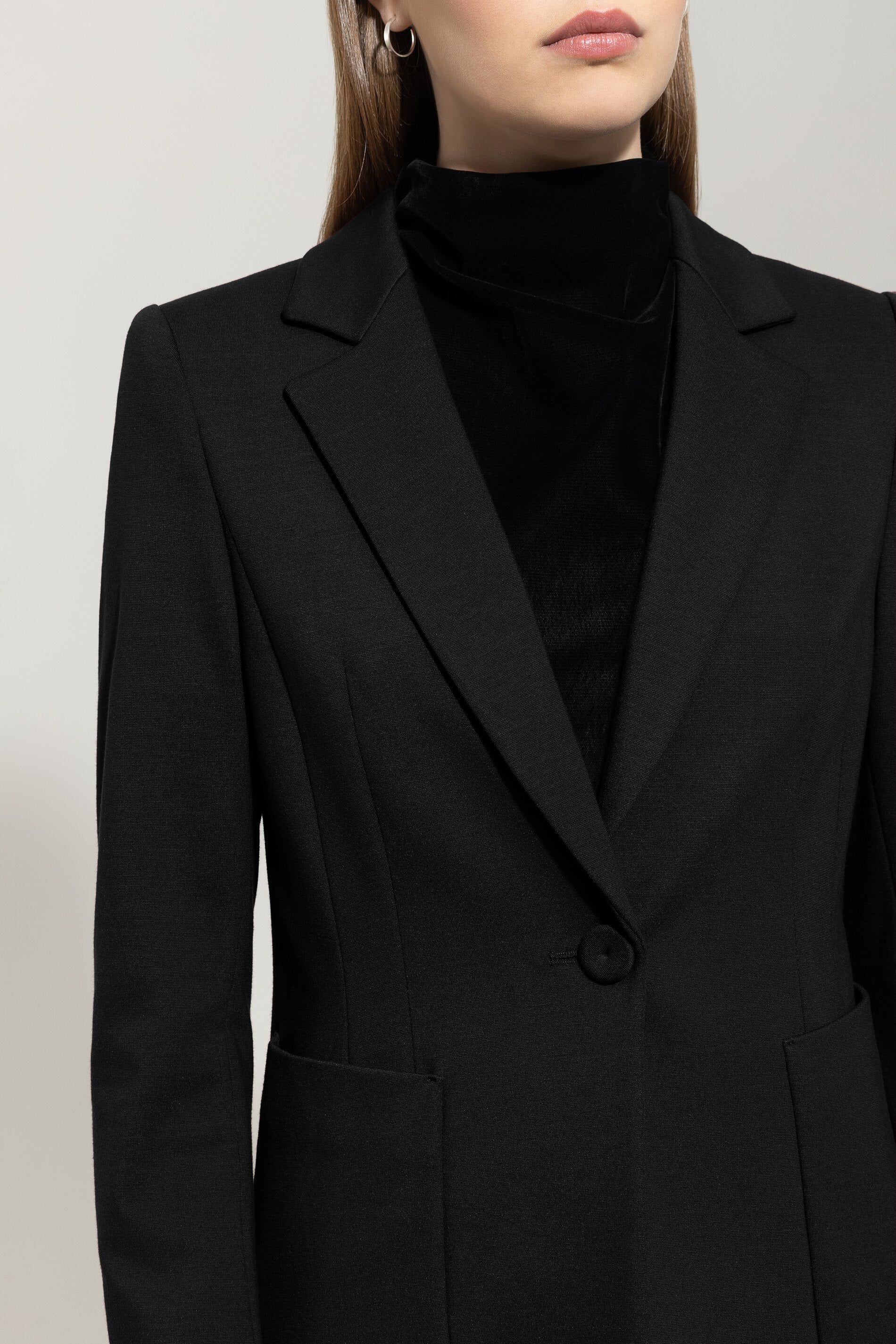 Blazer aus Punto-Milano - deep black - Standard | Model Detail