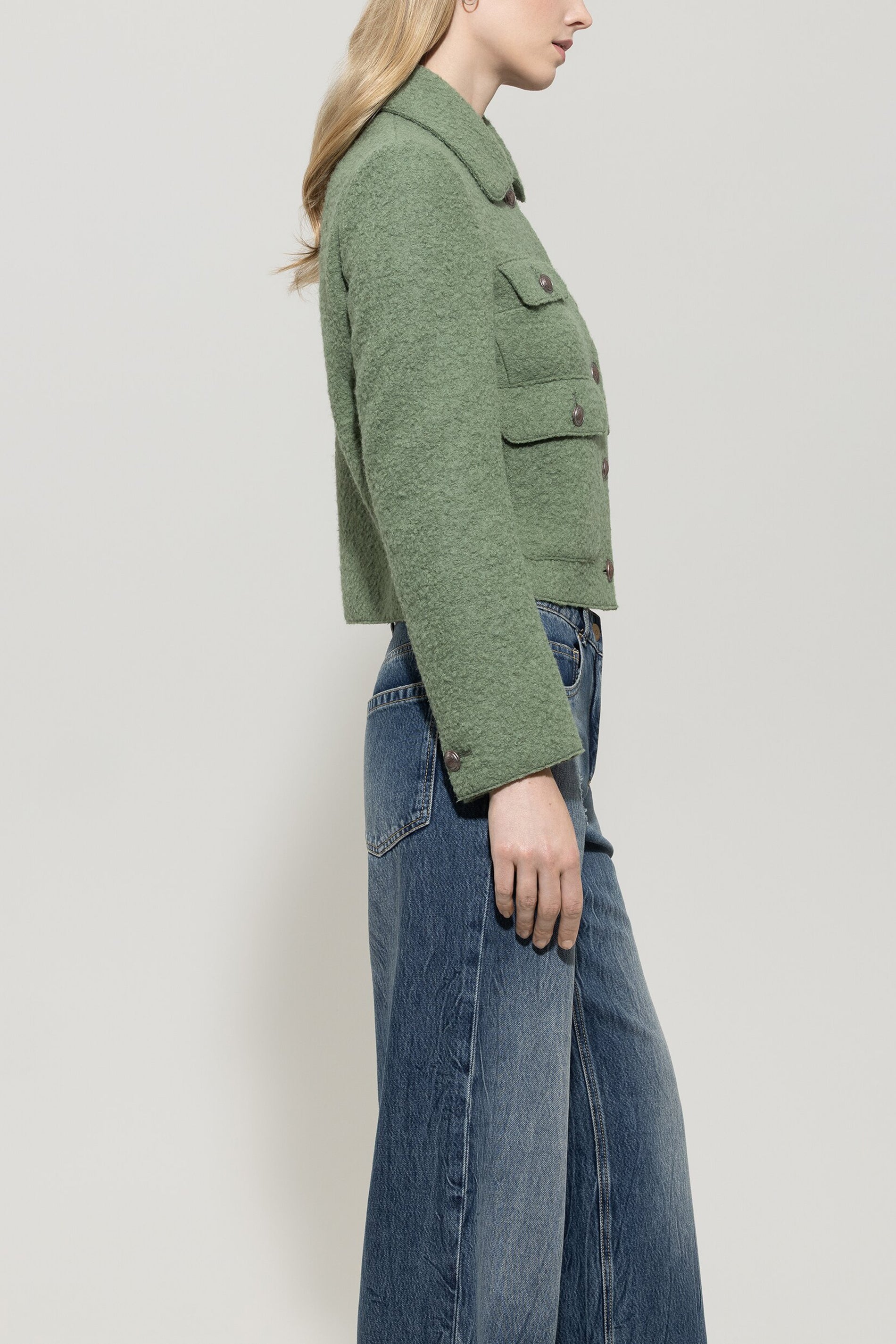 Jacke aus Woll-Mix - salbei - Standard | Model Seite