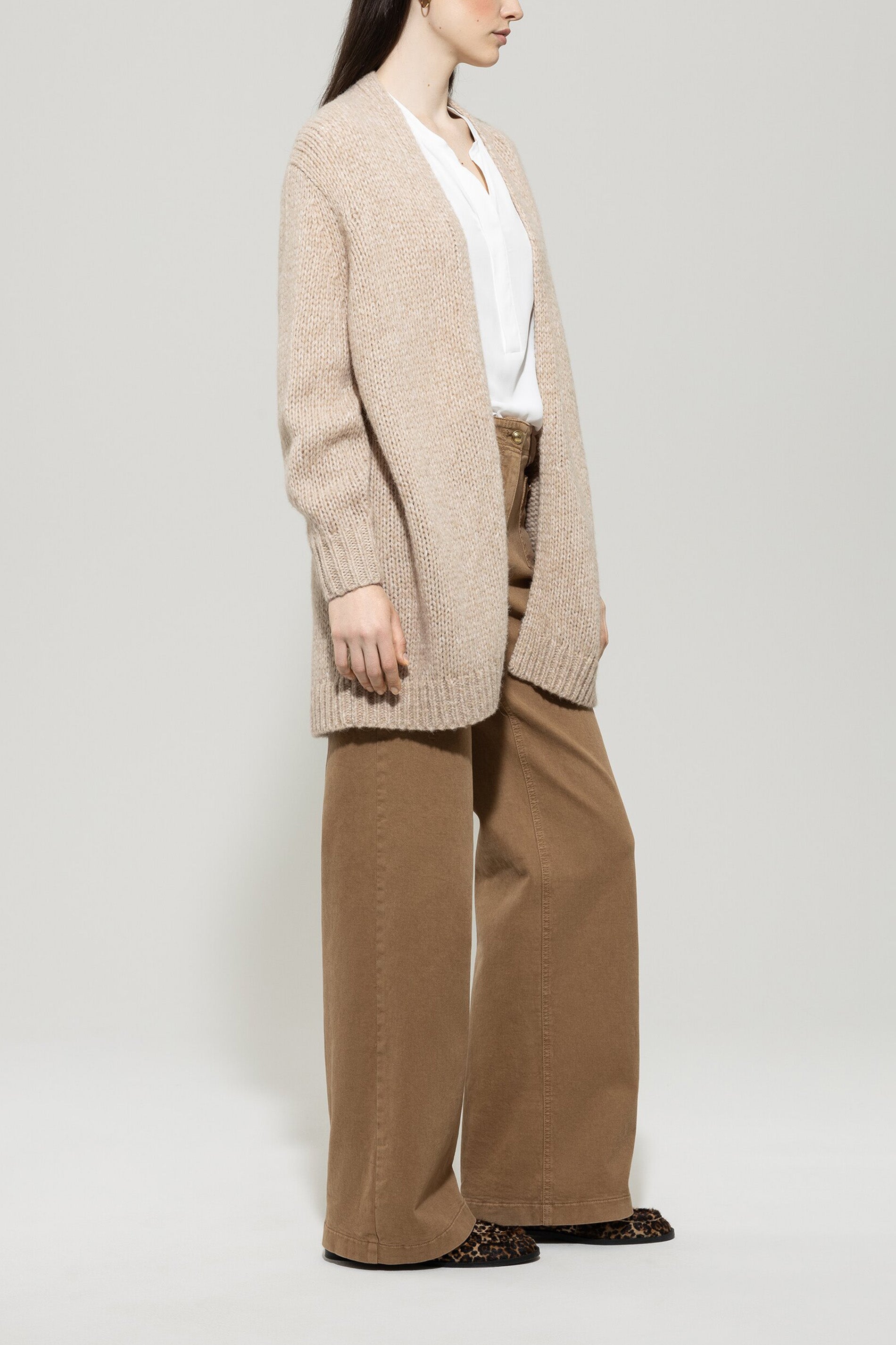 Long-Cardigan mit Open-Front - biscuit - Standard | Model Seite