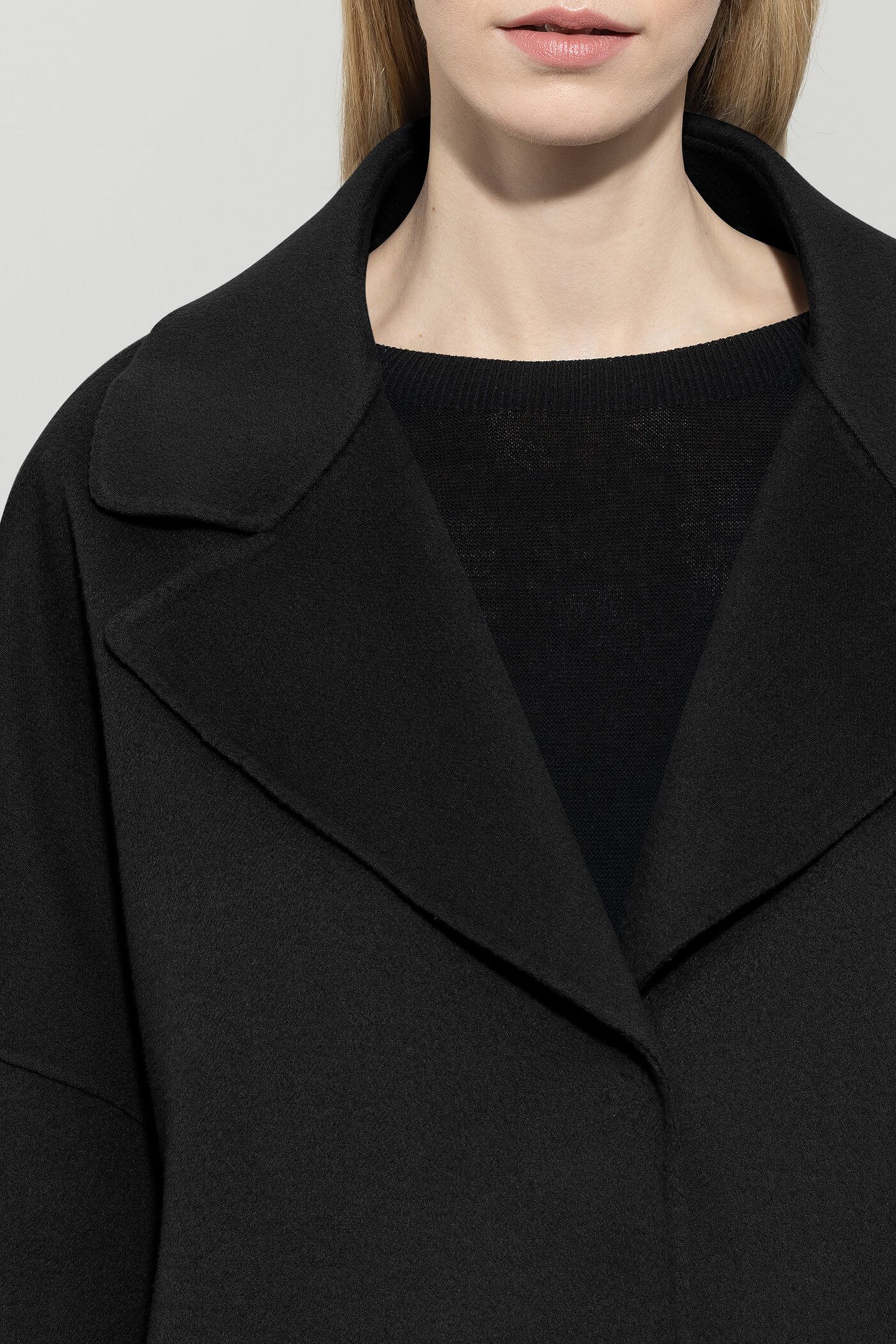 Doubleface-Cape - deep black - Standard | Model Detail
