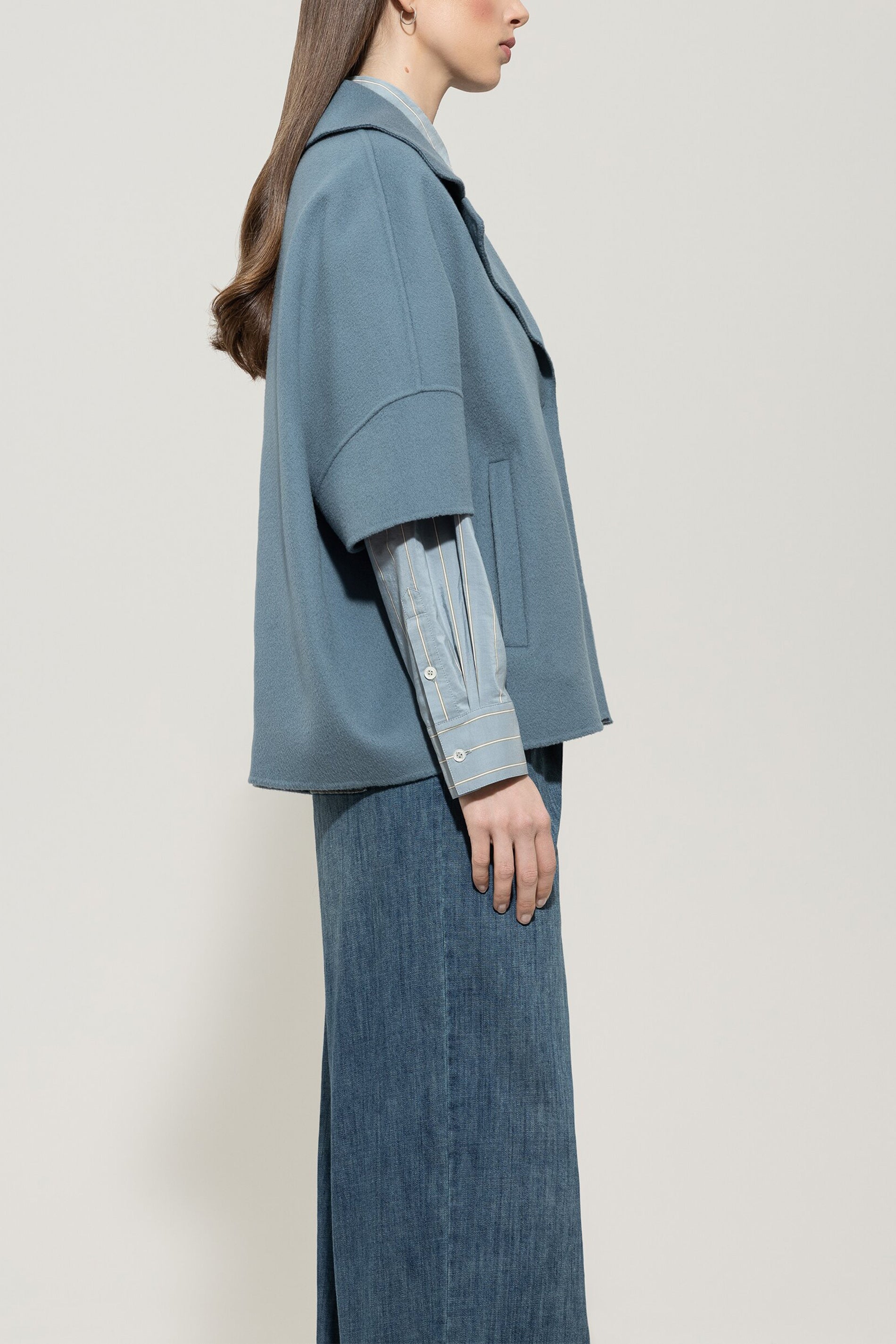 Doubleface-Cape - greyish blue - Standard | Model Seite