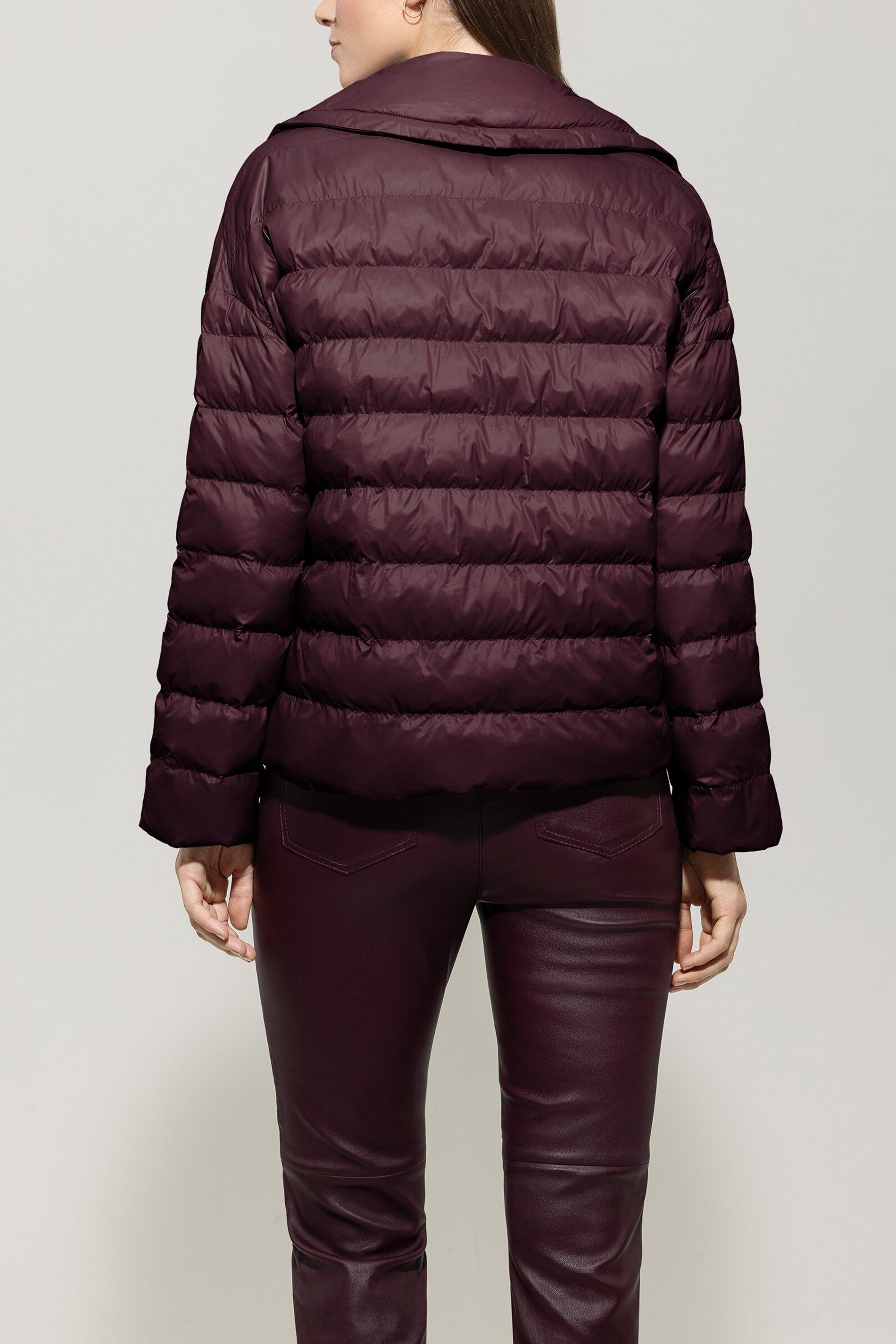 Outdoor-Steppjacke - burgundy - Standard | Model Rück
