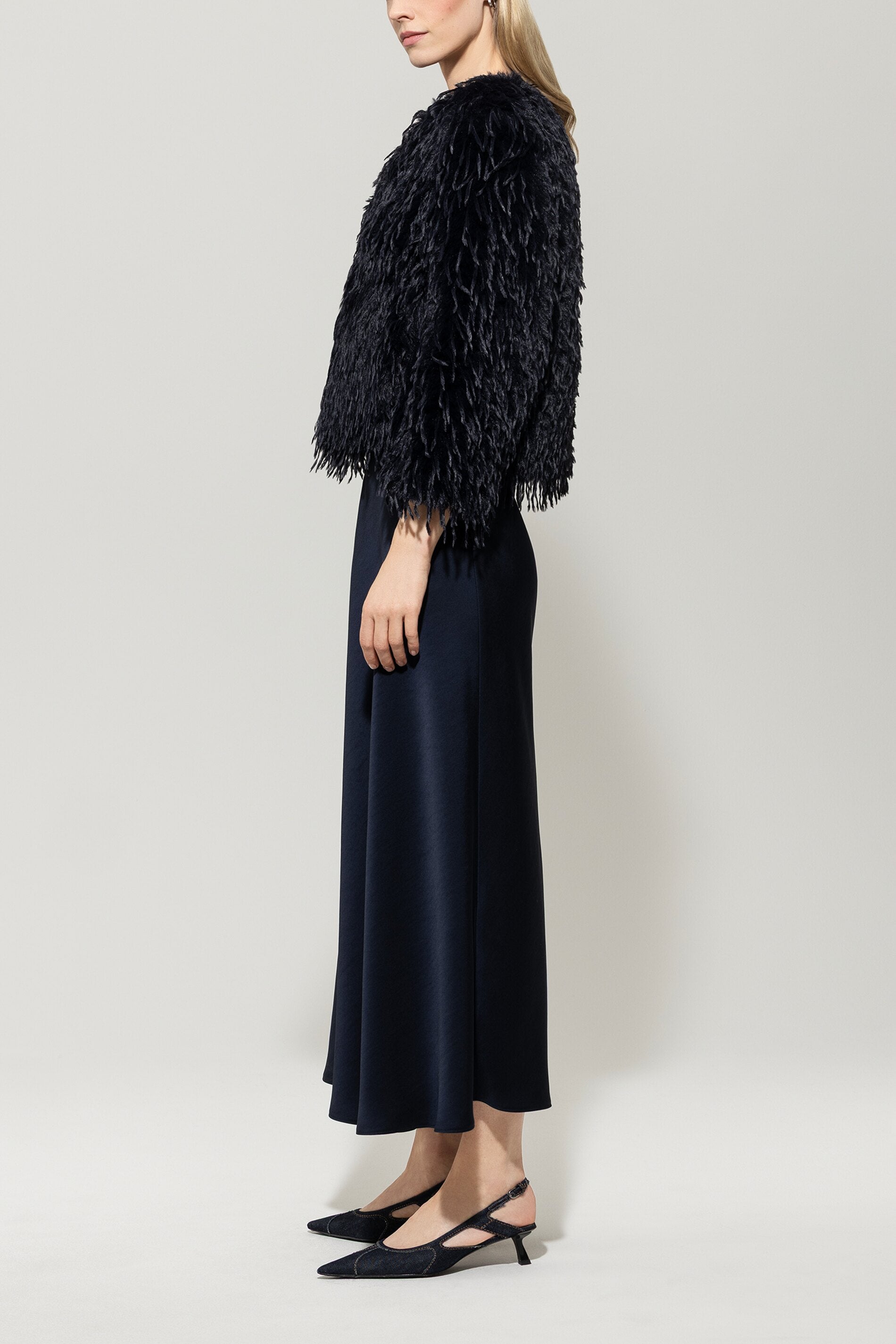 Jacke in Fell-Optik - dark blue - Standard | Model Seite