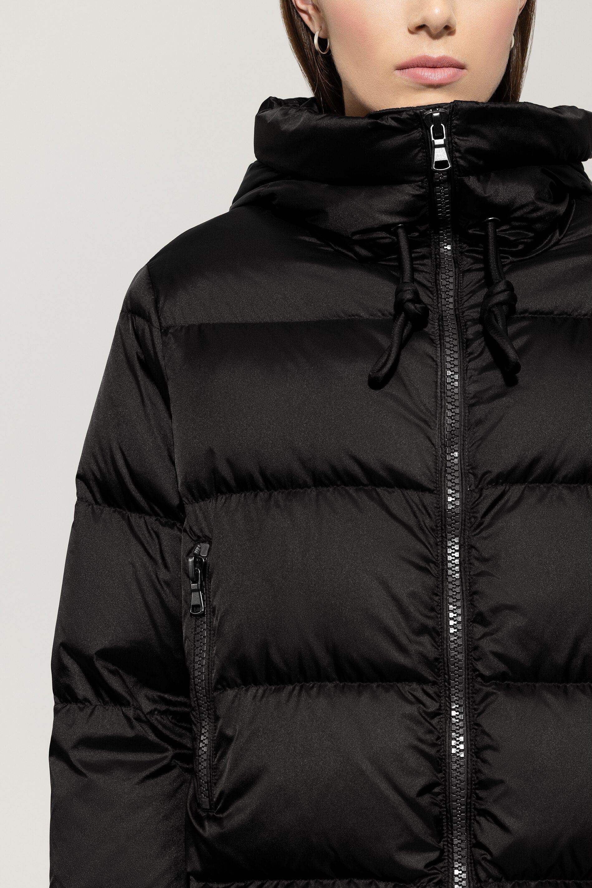 Outdoor-Daunenjacke - deep black - Standard | Model Detail