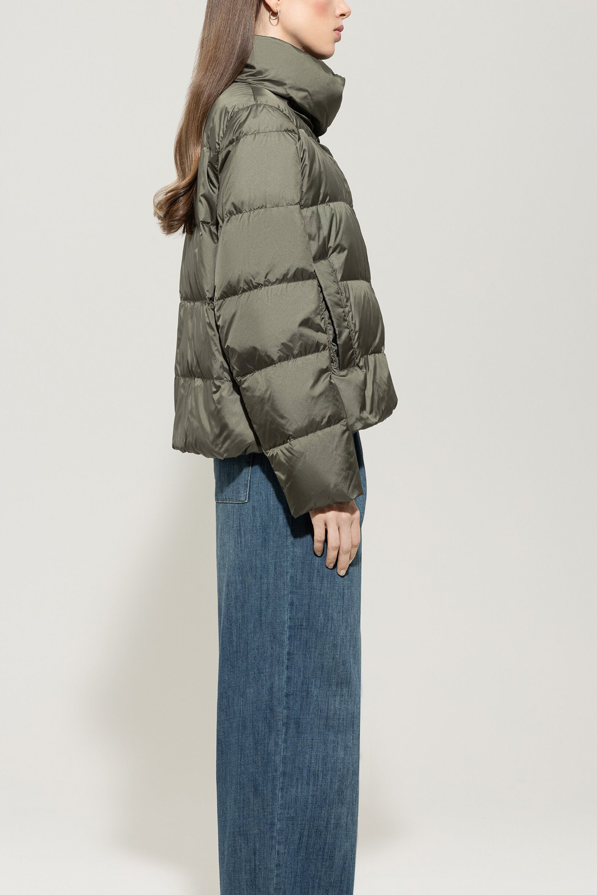 Outdoor-Daunenjacke - cool khaki - Standard | Model Seite