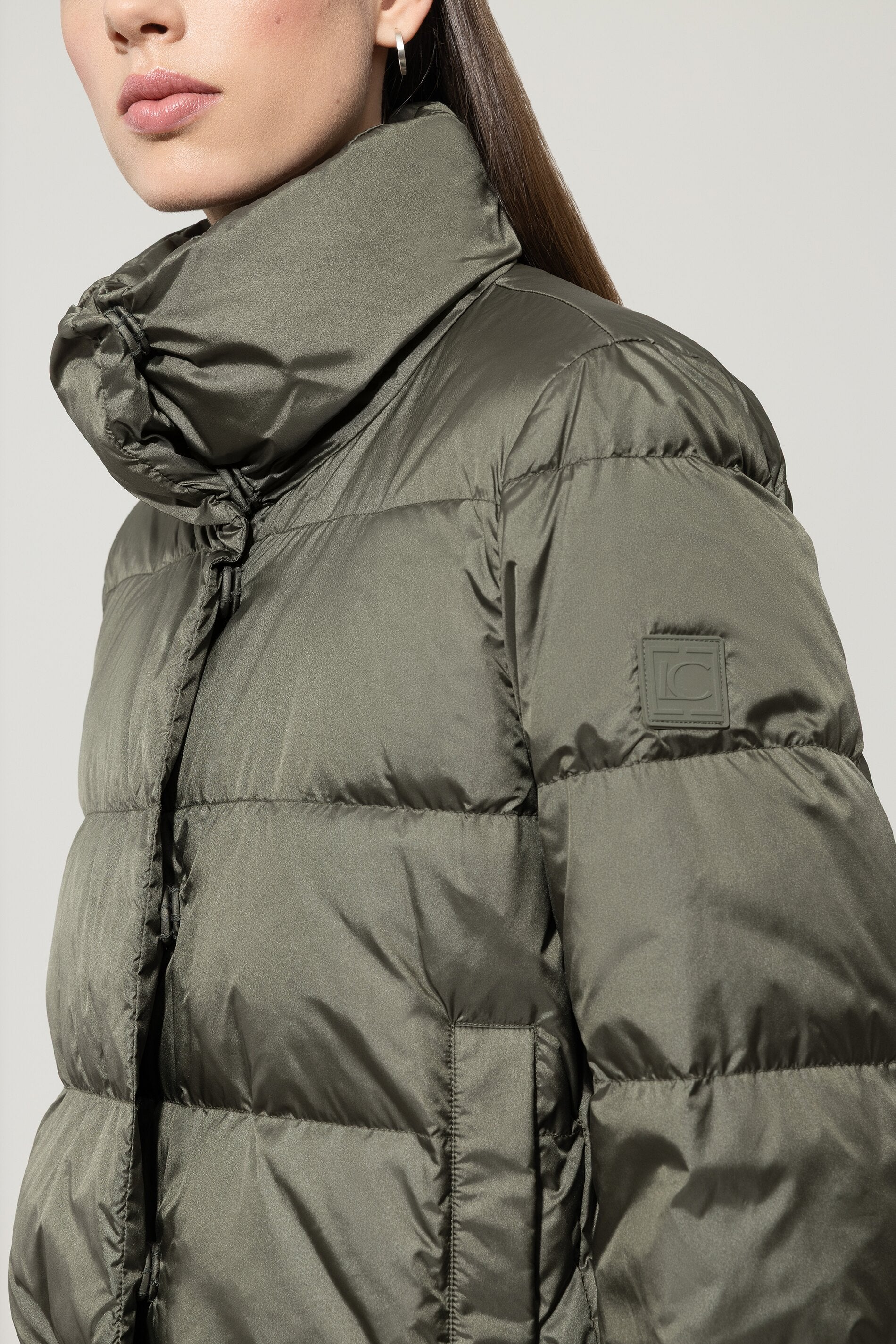 Outdoor-Daunenjacke - cool khaki - Standard | Model Detail