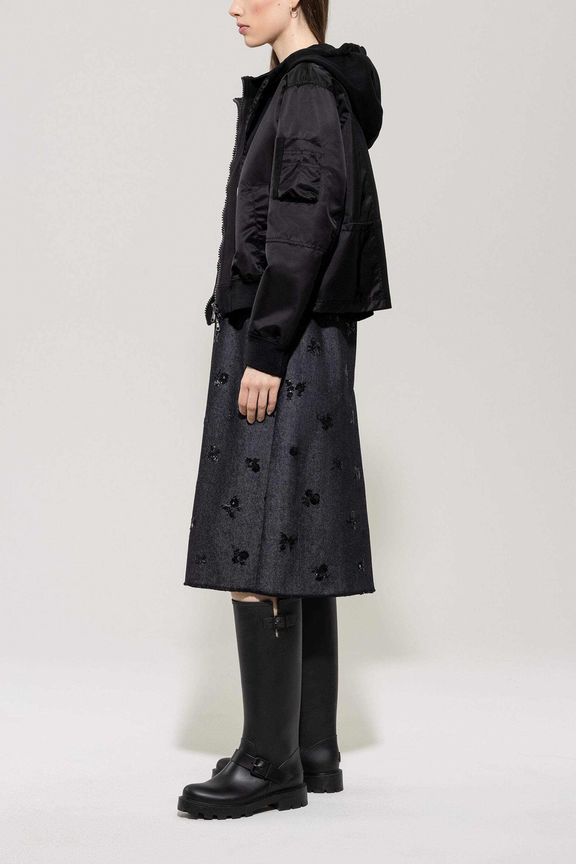 Outdoor-Taft-Blouson - deep black - Standard | Model Seite