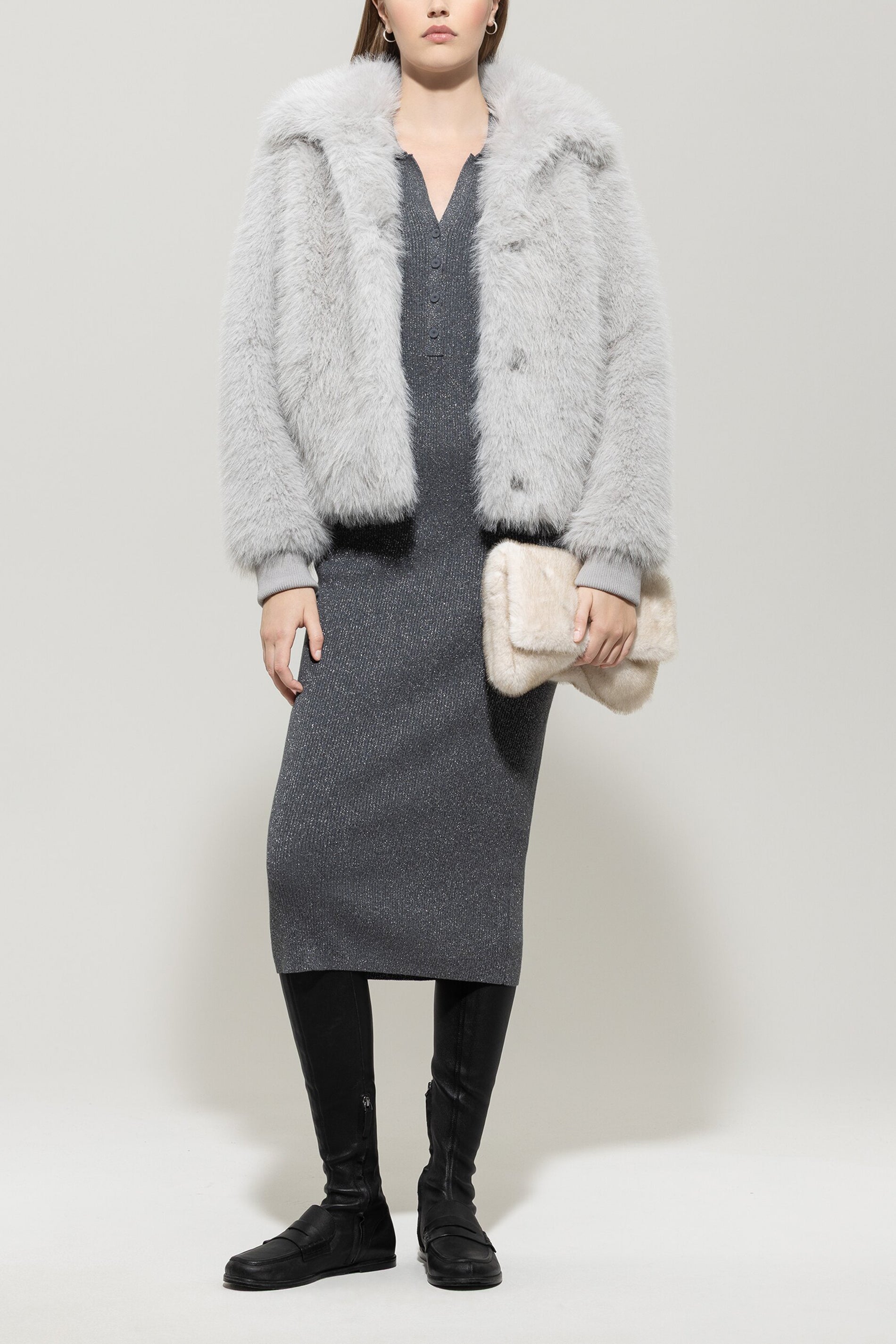 Blouson in Fell-Optik - urban grey - Standard | Model Front