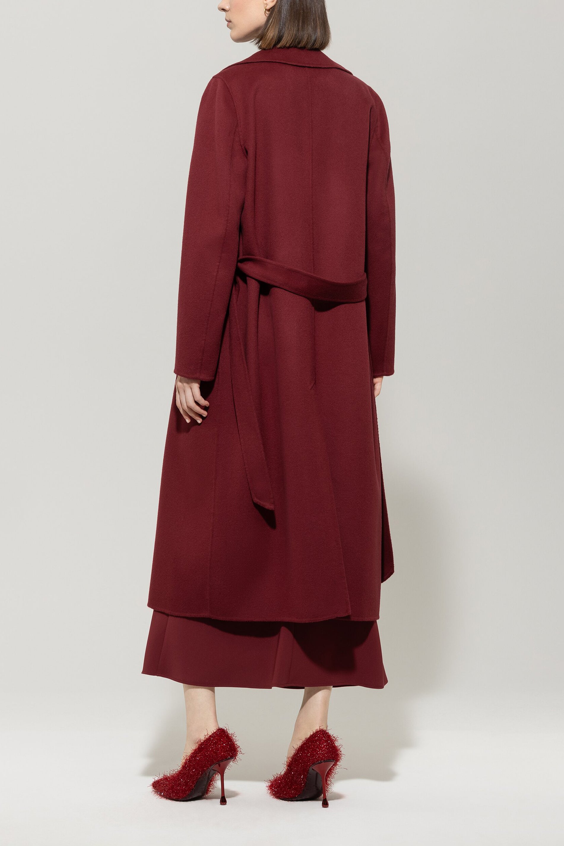 Doubleface-Mantel mit Gürtel - berry red - Standard | Model Rück