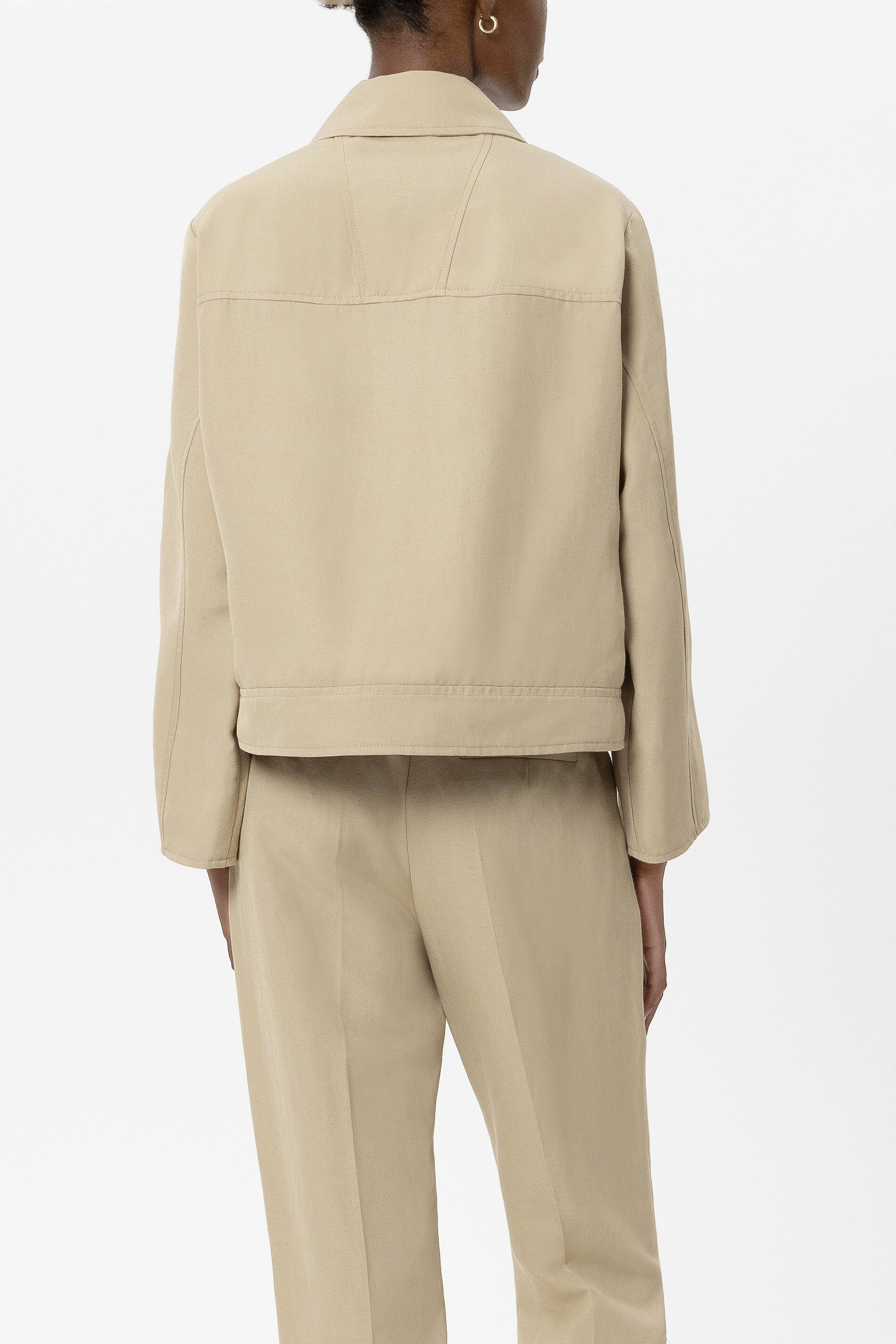 Hemdjacke aus Leinen-Mix - sand - Standard | Model Rück