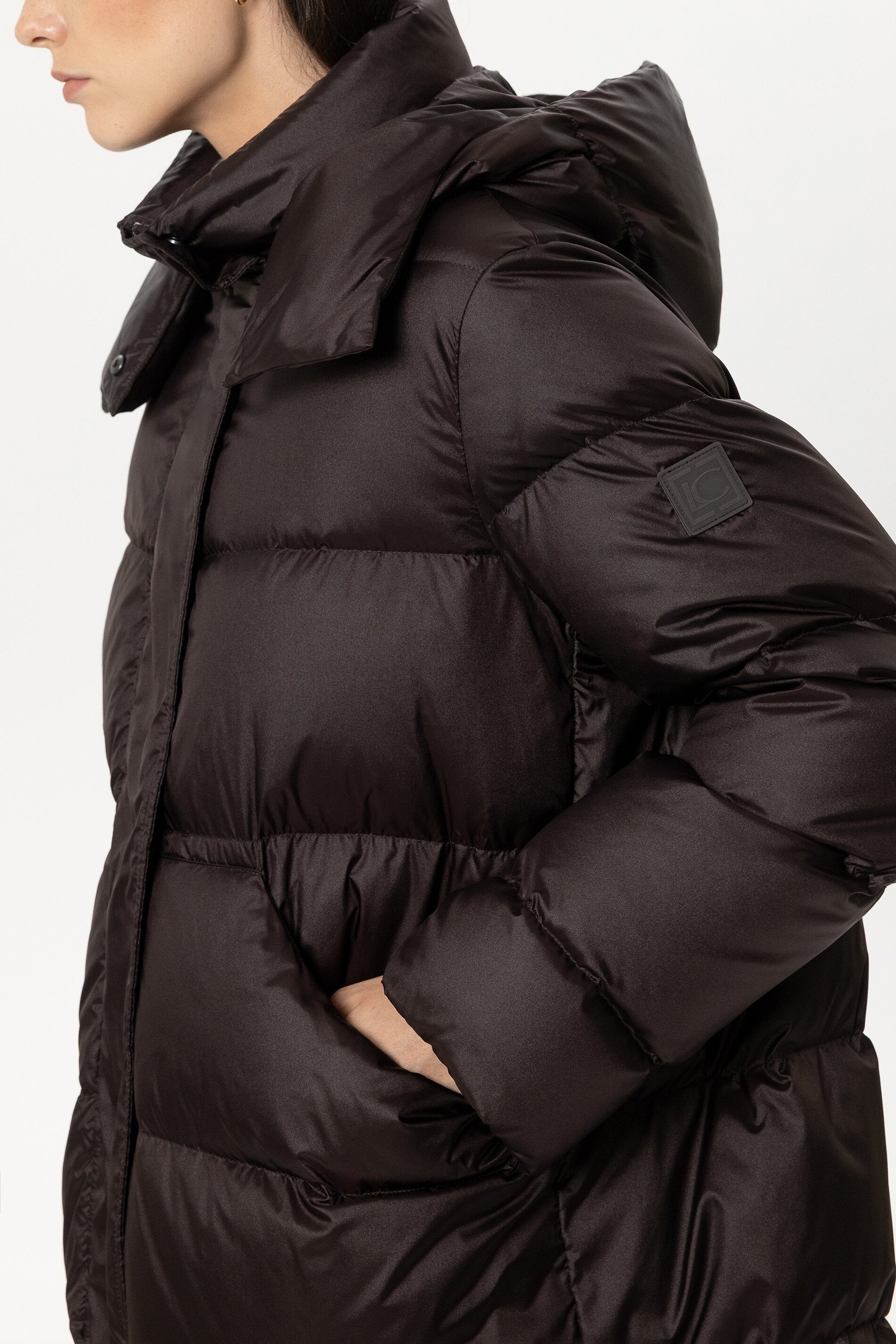 Daunen-Outdoormantel - truffle - Standard | Model Detail