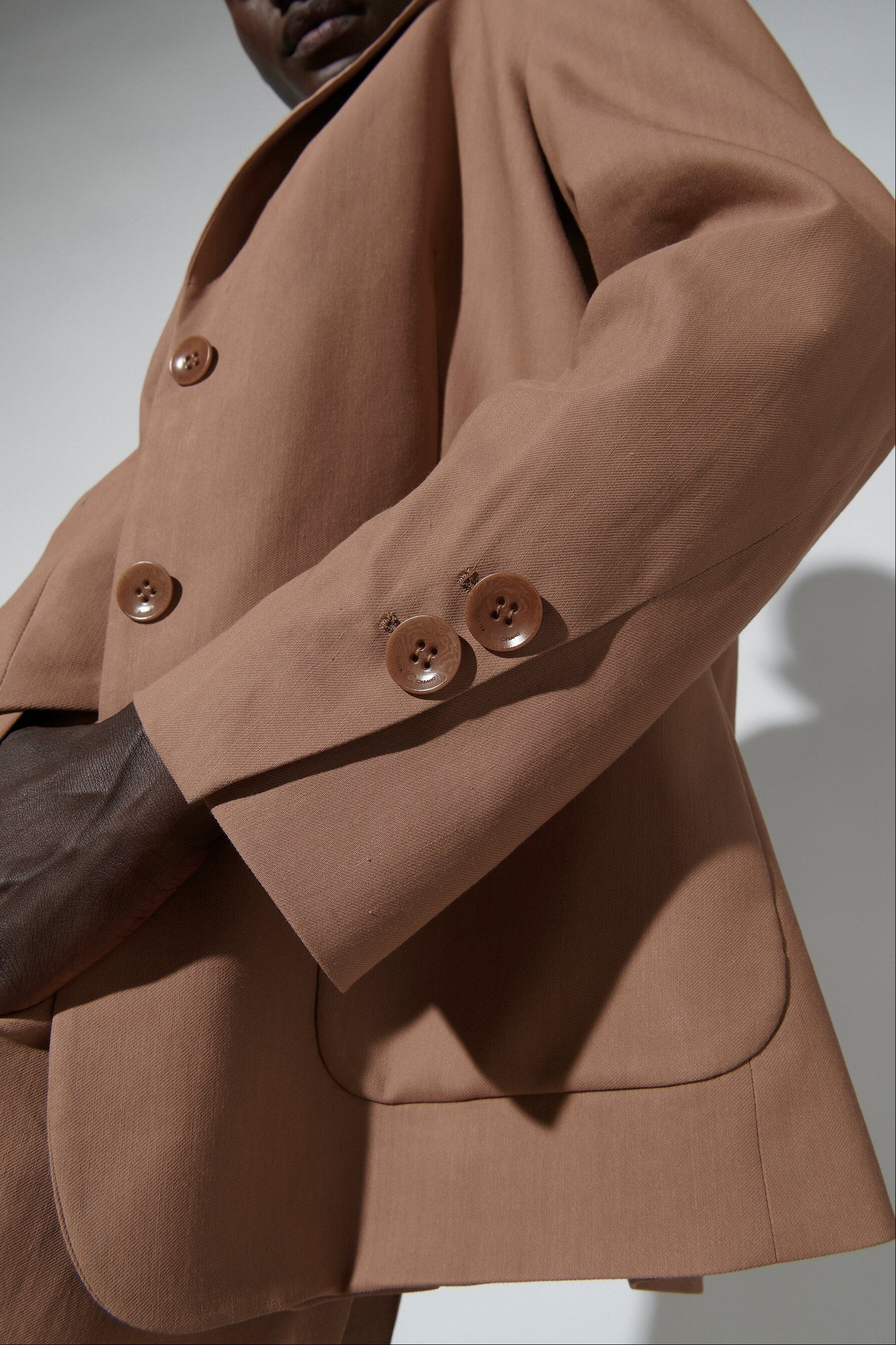 Gabardine-Blazer - coffee - Standard | Model Detail