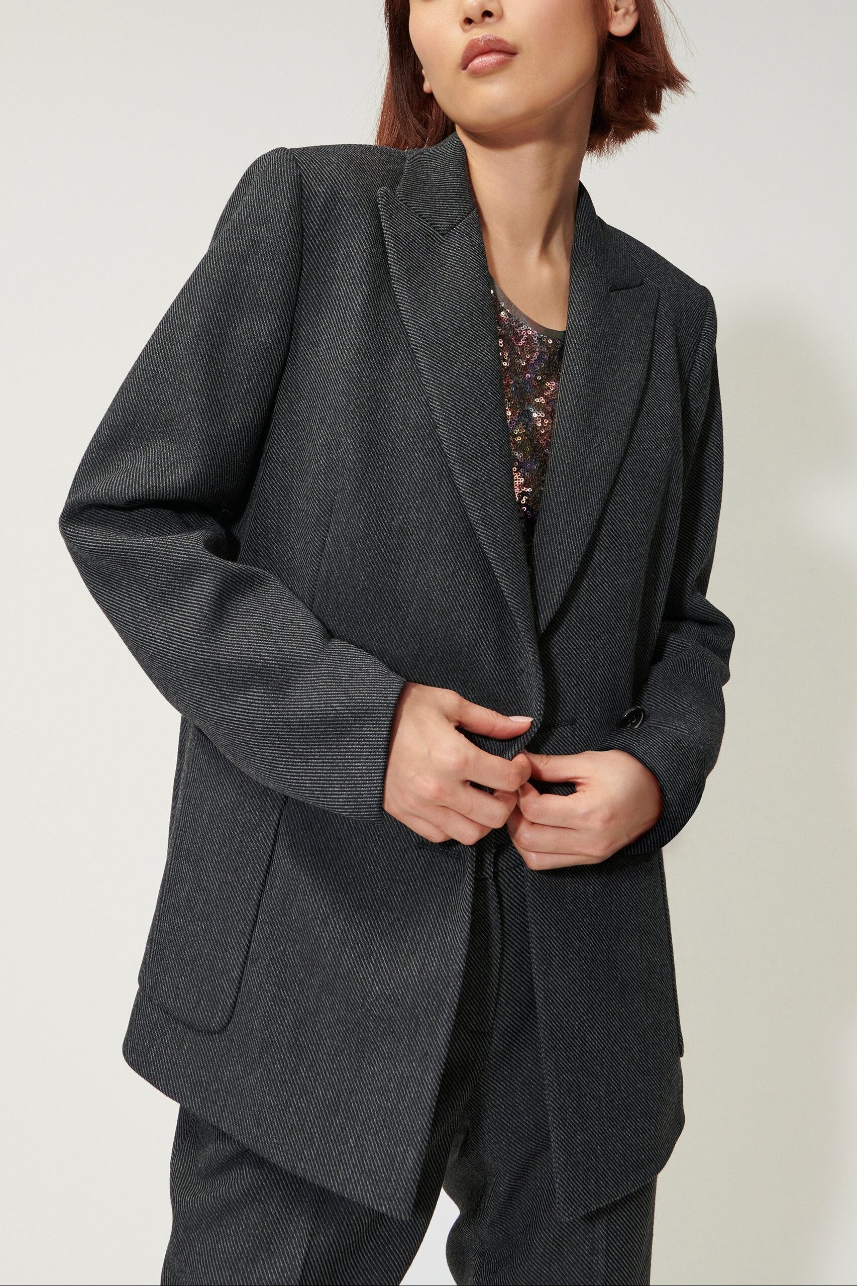 Gabardine-Blazer - anthracite - Standard | Model Front