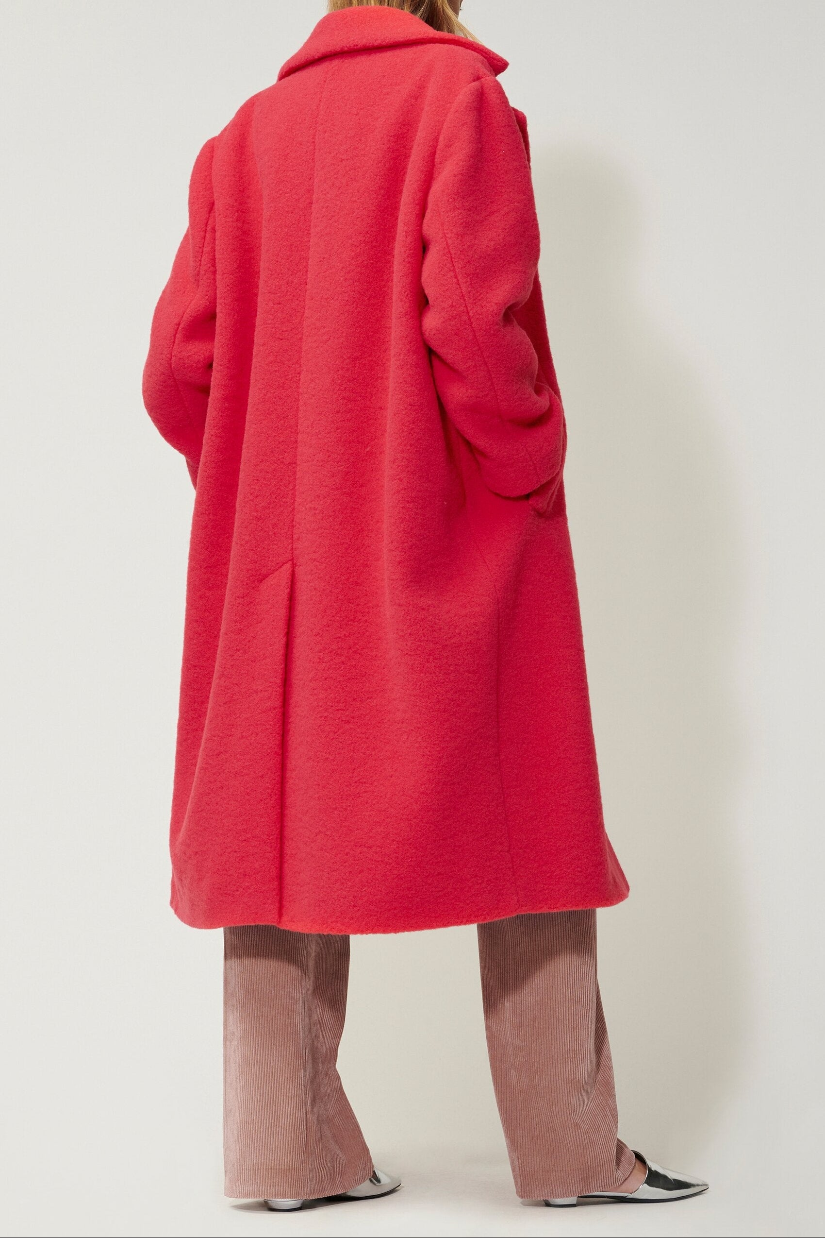 Mantel aus Woll-Mix - bright red - lange Version | Model Rück