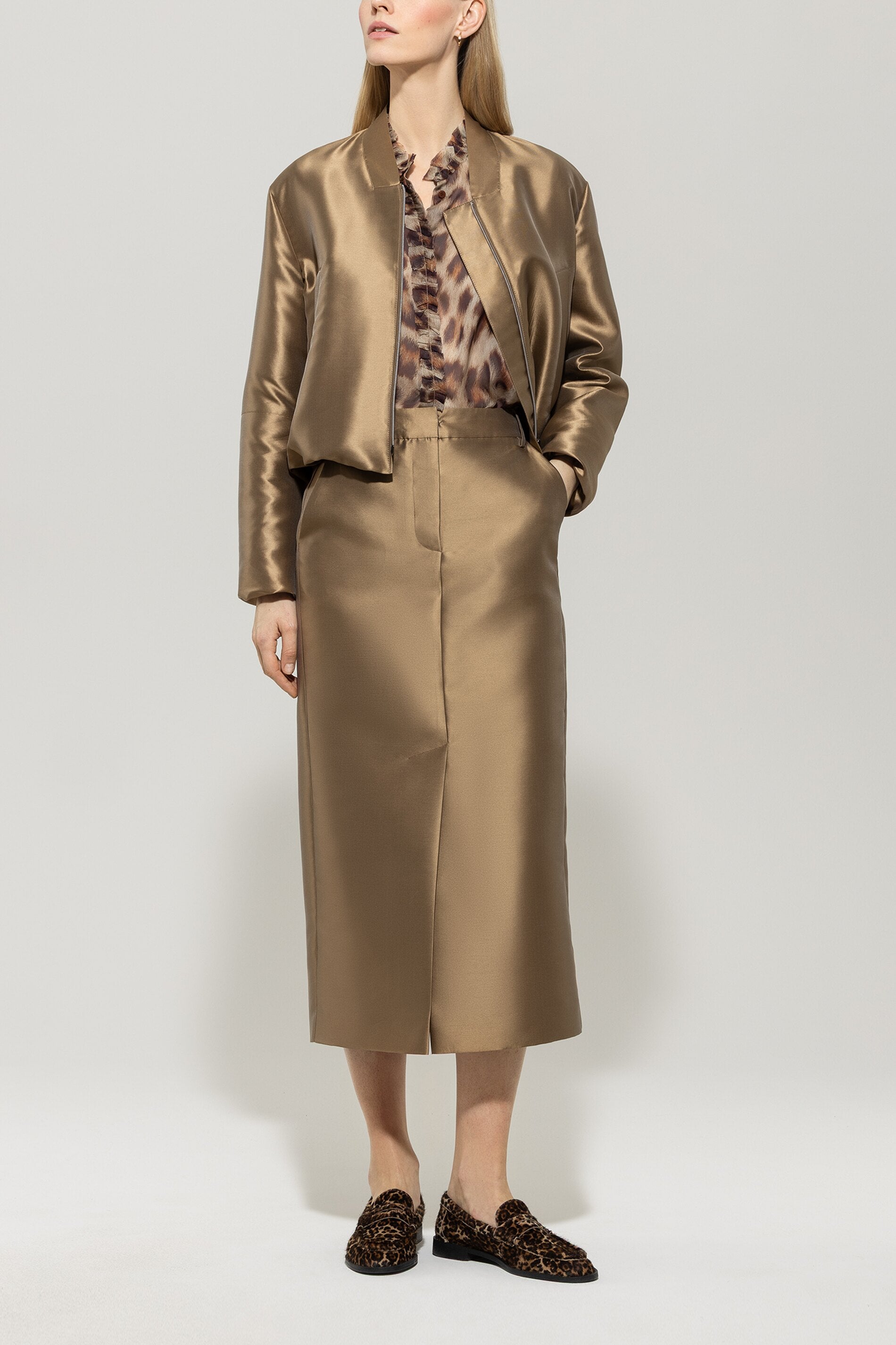 Taft-Rock - hanf - Standard | Model Front