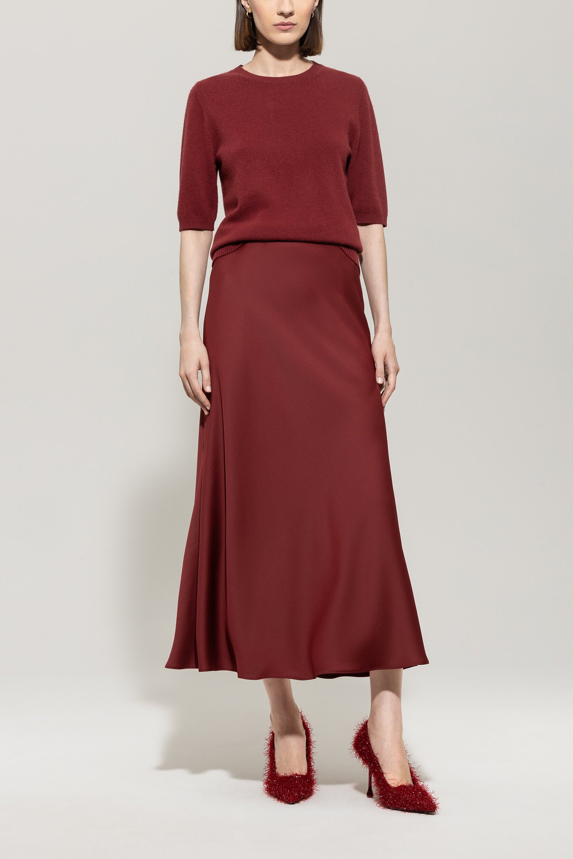 Maxi-Satinrock - berry red - Standard | Model Front