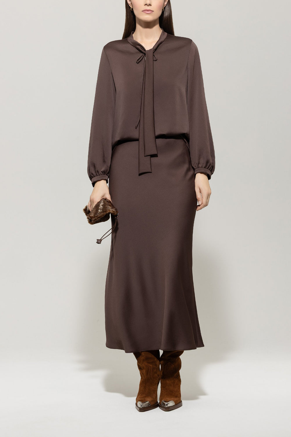 Satynowa spódnica maxi - espresso - Standard