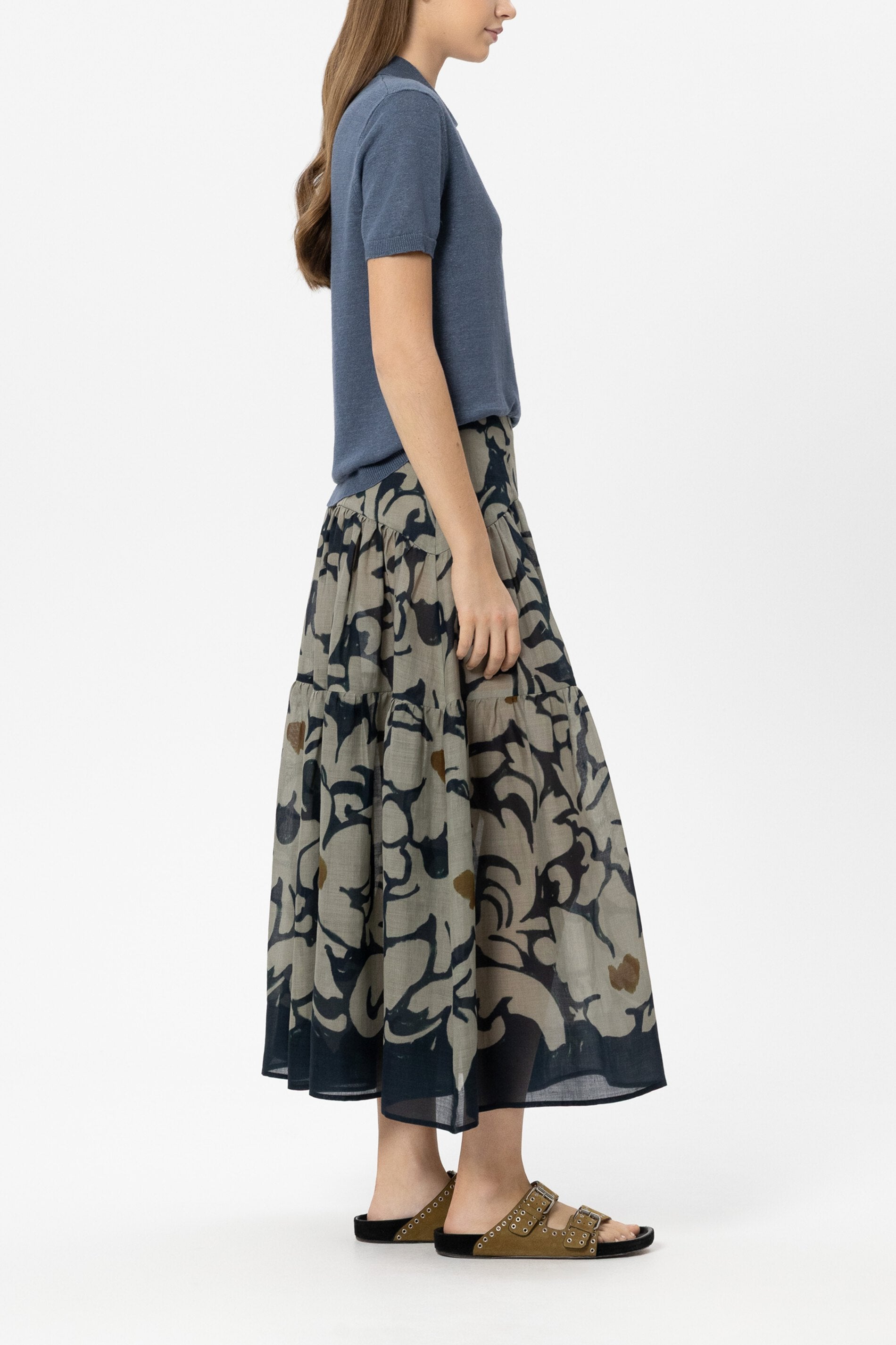 Maxi-Rock mit Flower-Print - tinted blue / multi - Standard | Model Seite