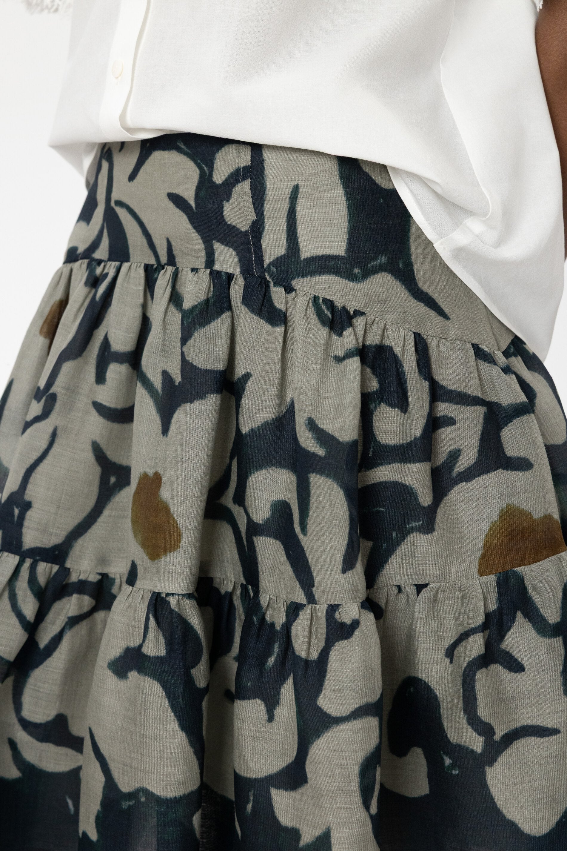 Mini-Rock mit Flower-Print - tinted blue / multi - Standard | Model Detail